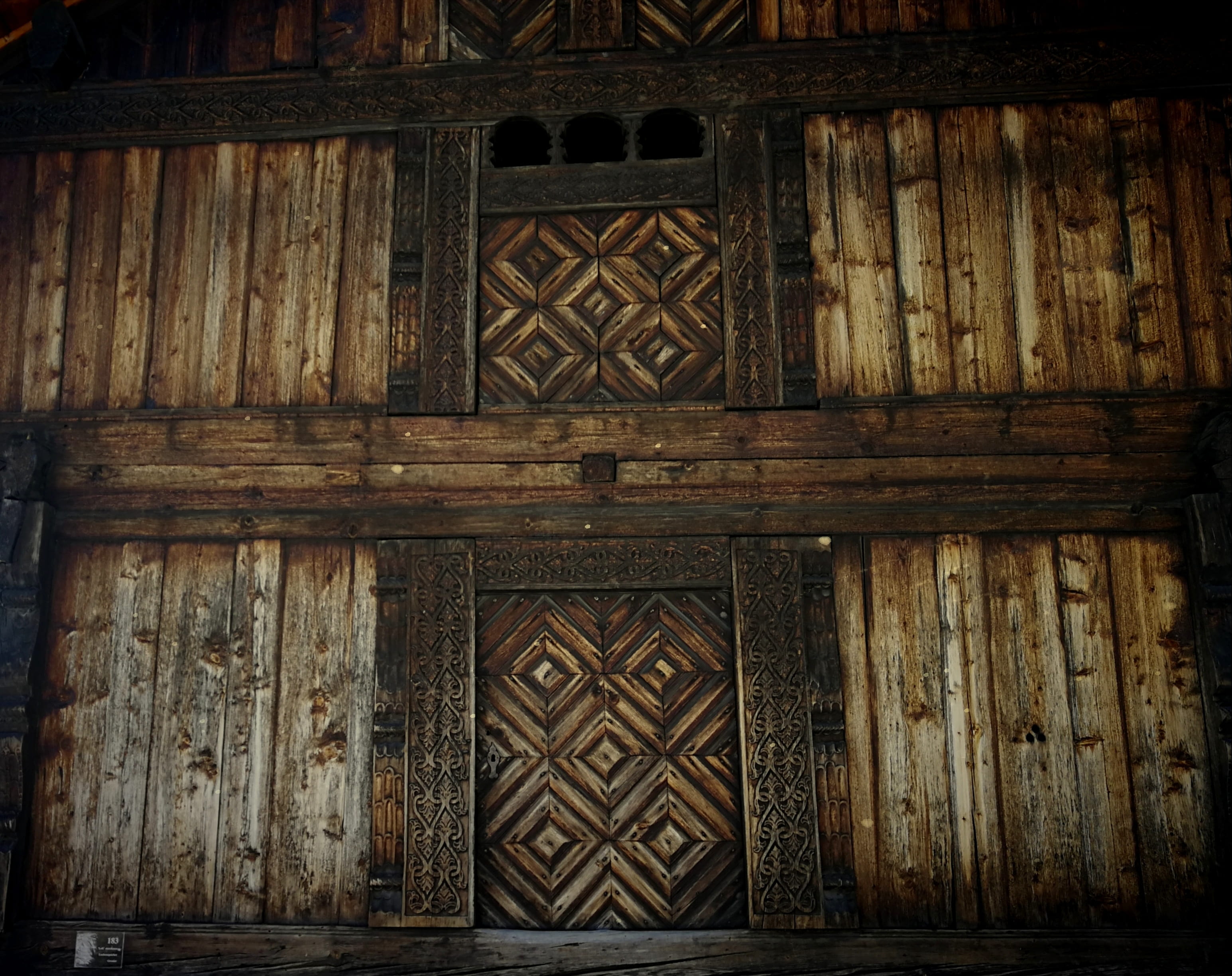 medieval, 2K, safety, enter the viking domain, built structure, viking, day, wood carving, building, historical, no people, full frame, backgrounds, building exterior, HD Wallpaper