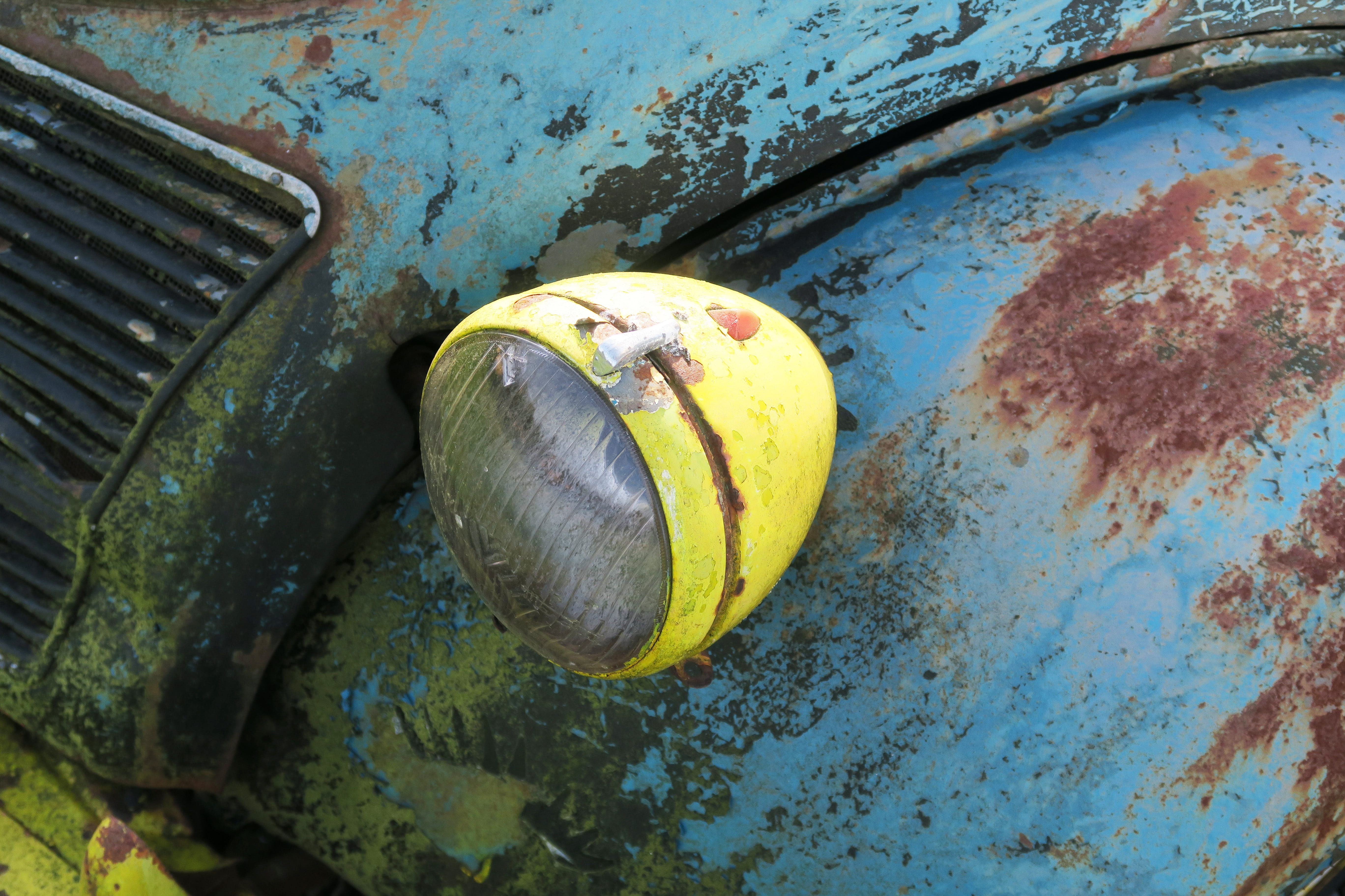 headlight, decline, deterioration, motor vehicle, run-down, old car, transport, 5K, mode of transportation, metal, close-up, car collection, obsolete, HD Wallpaper