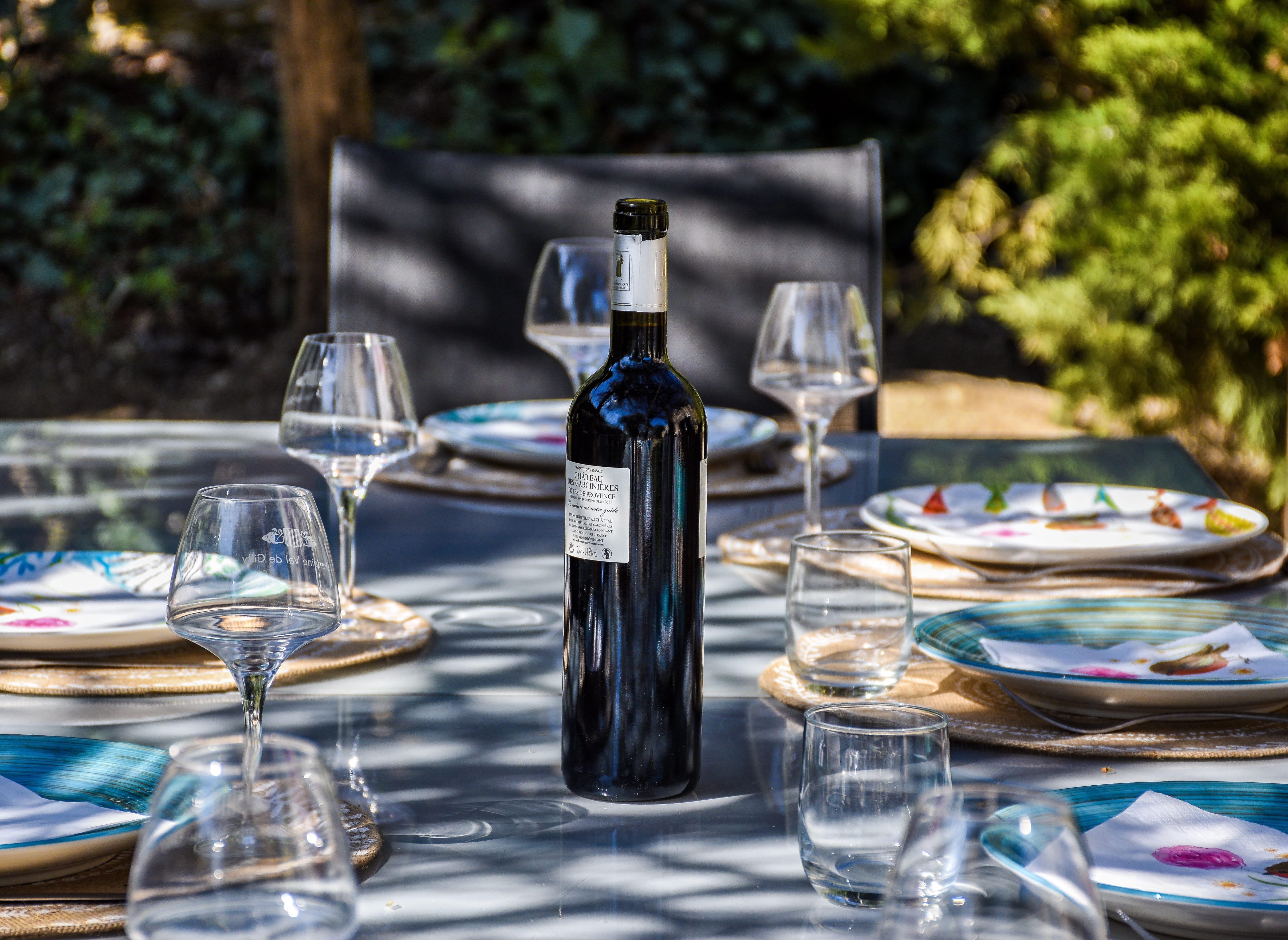 elegant, kitchen utensil, culture, nature, household equipment, luxury, french, place setting, wine, formal, place settings, table, affair, home, dinner, HD Wallpaper