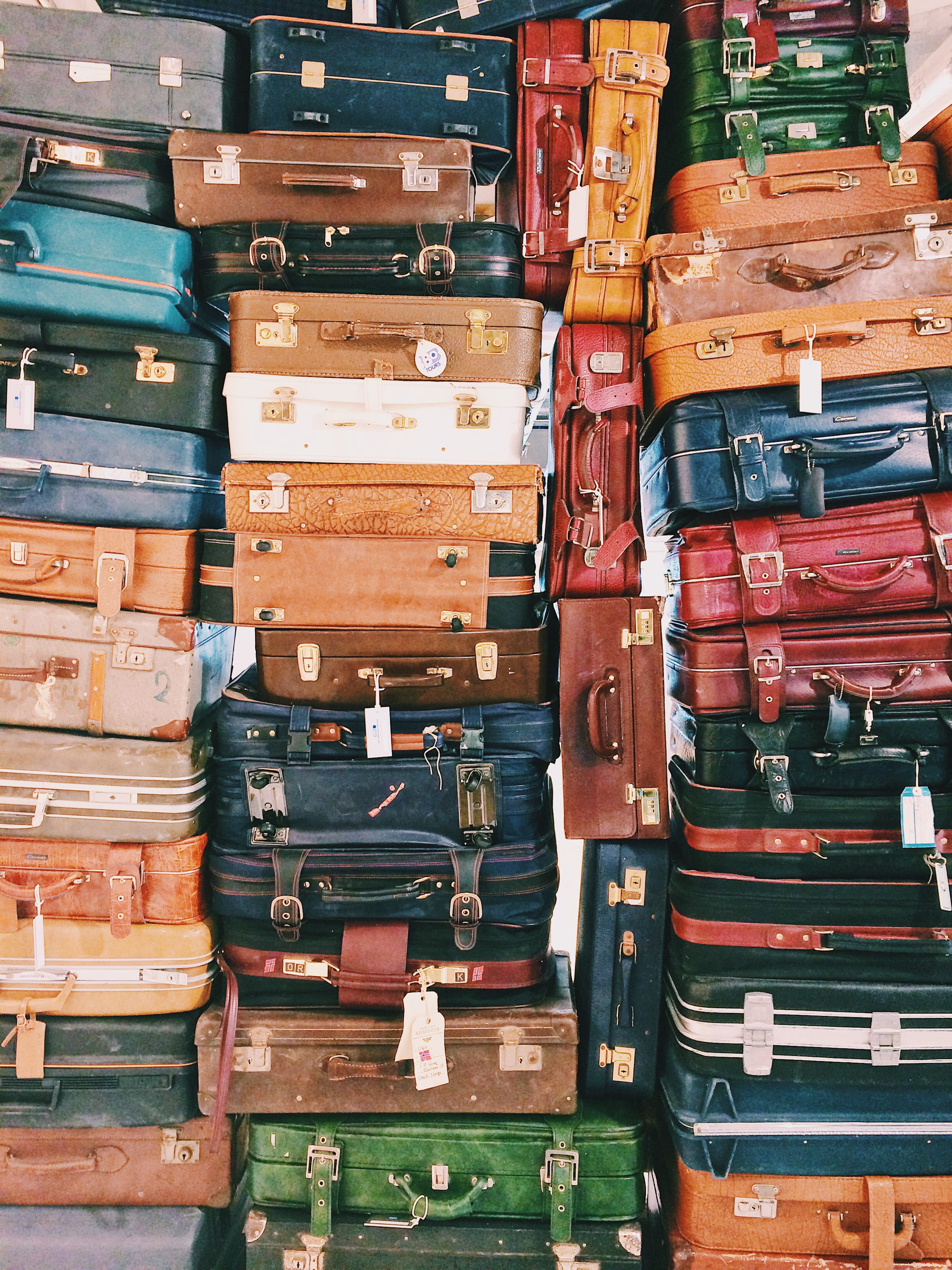 collection, container, box - container, large group of objects, box, full frame, traveling, 2K, vintage suitcase, backgrounds, variation, multi colored, Phone HD Wallpaper