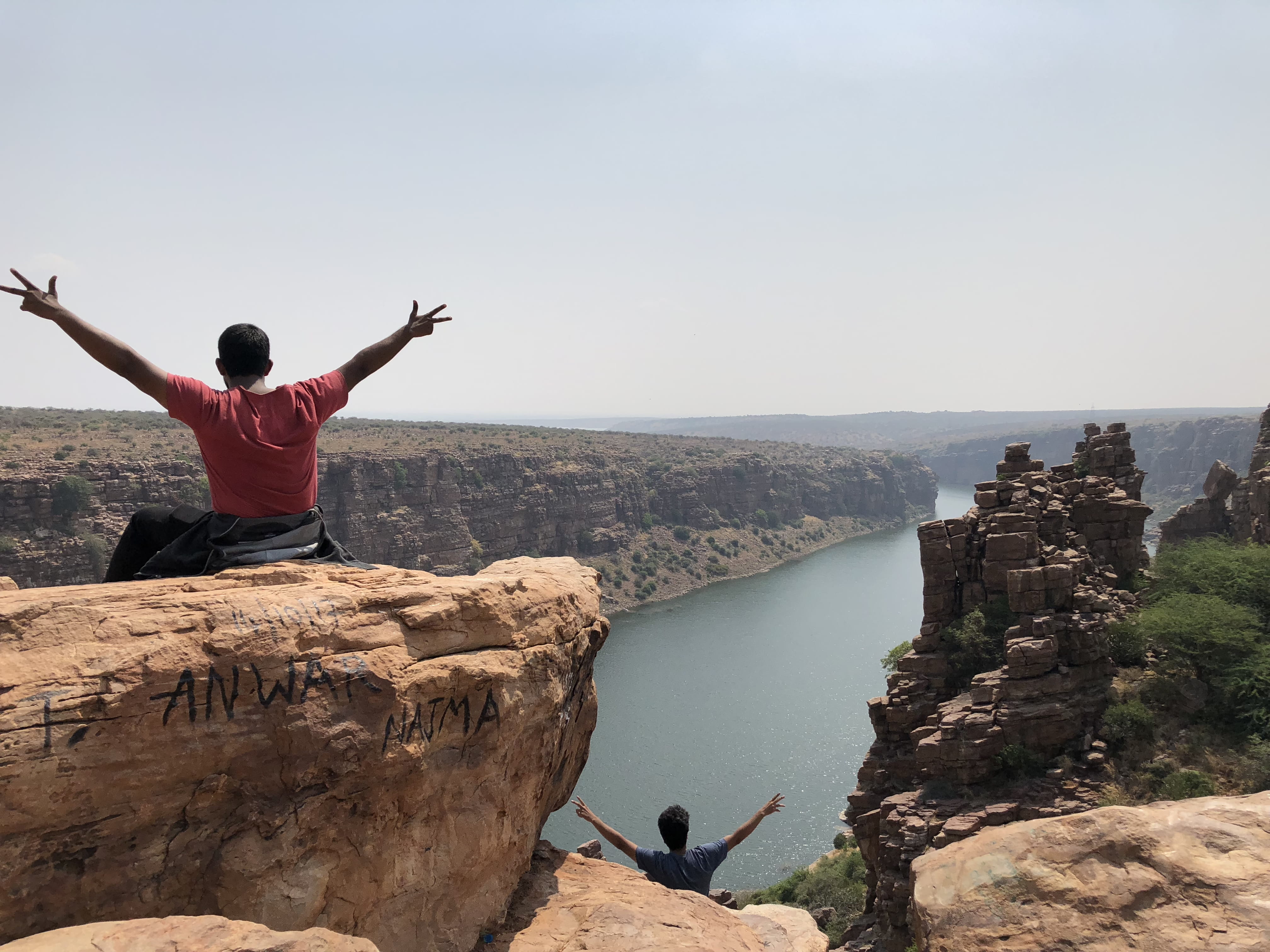 water, sky, full length, solid, gandikota and co, casual clothing, real people, rock, leisure activity, arms raised, rock - object, freedom, rear view, HD Wallpaper