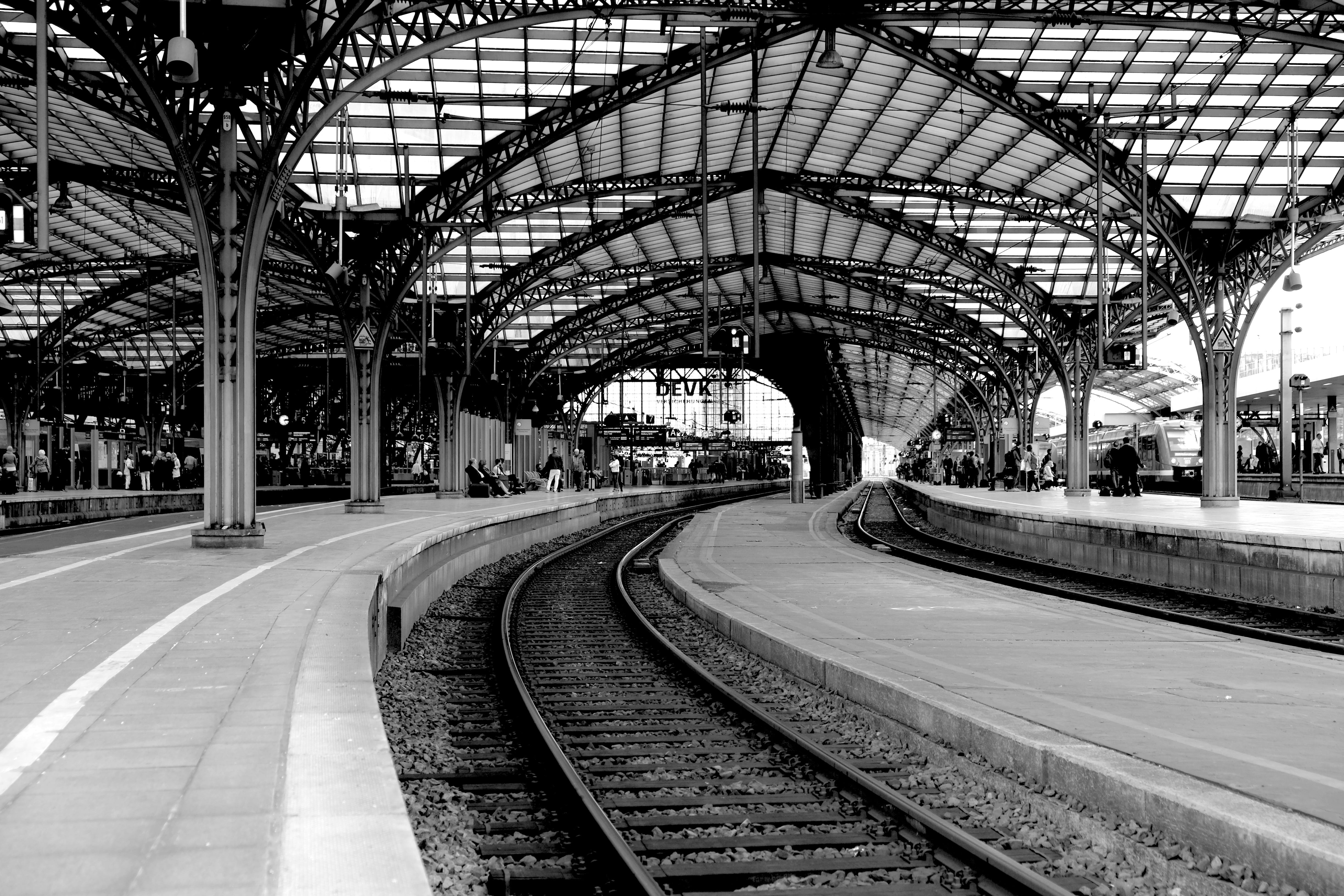 railway traffic, architecture, away, traffic, central station, gleise, cologne main station, railroad track, steel structure, nature, grayscale, day, photo, HD Wallpaper