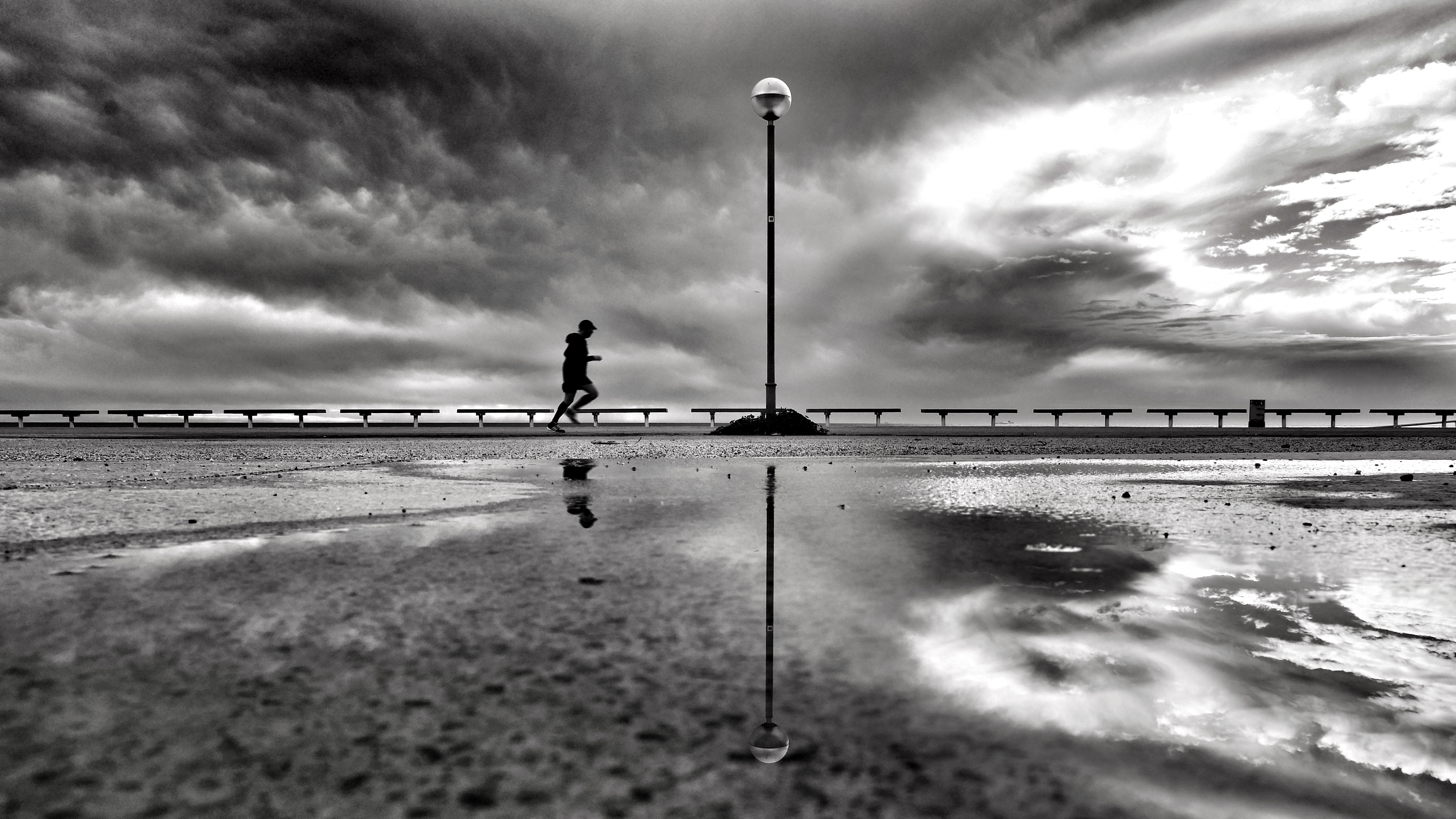 people, body of water, explore, cloud - Sky, jogging, sport, bw, outdoors, morning, gray scale, person, body, blackandwhite, silhouette, monochrome, gray, HD Wallpaper