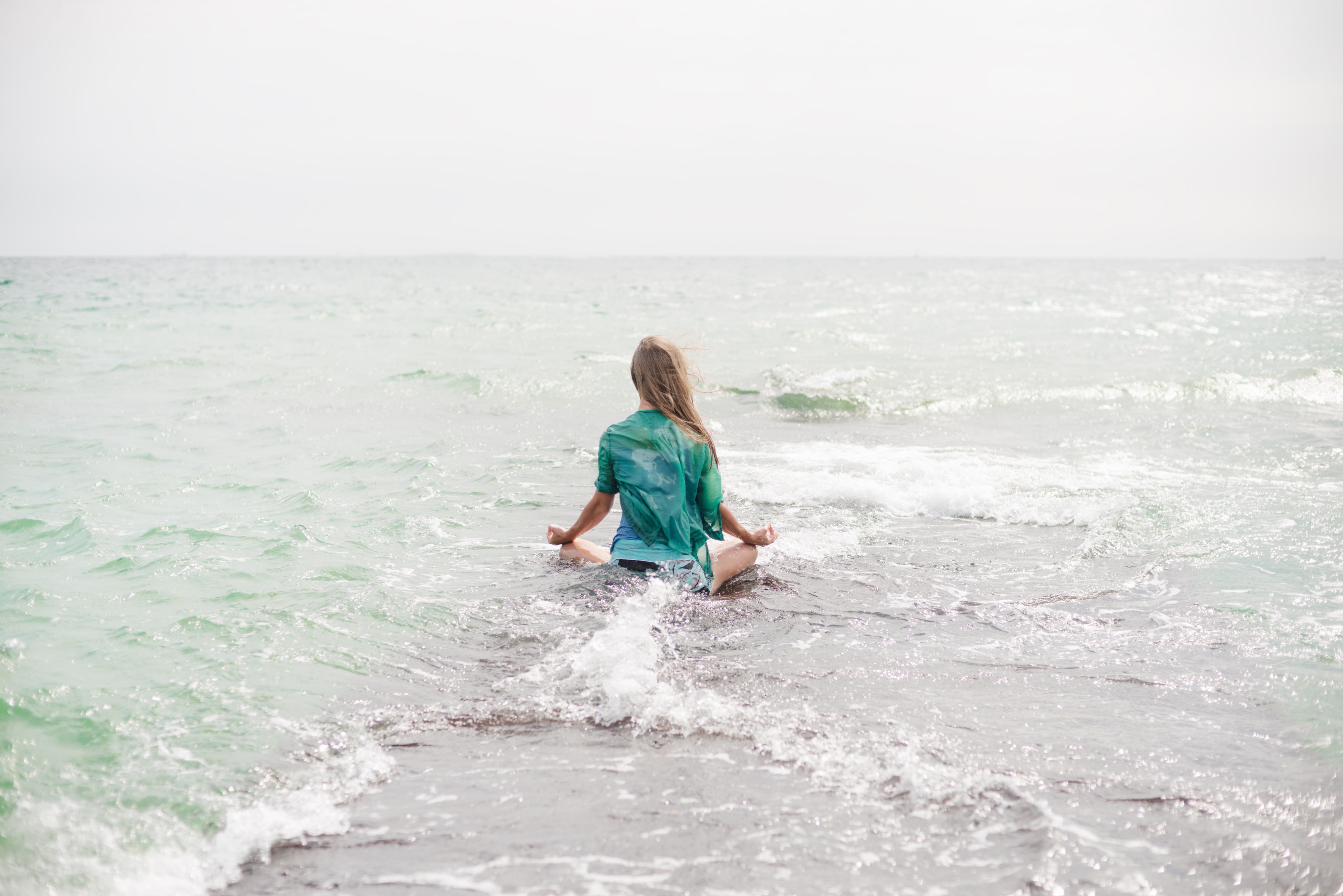 fun, women, yoga, sky, motion, leisure activity, sea, horizon over water, positive emotion, beach, freedom, one person, 4K, holiday, horizon, meditation, HD Wallpaper