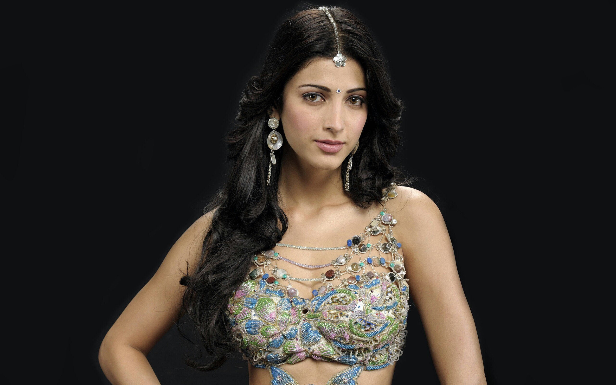 babe, model, indian, 2K, actress, 106, singer, shruti, hassan, bollywood, HD Wallpaper