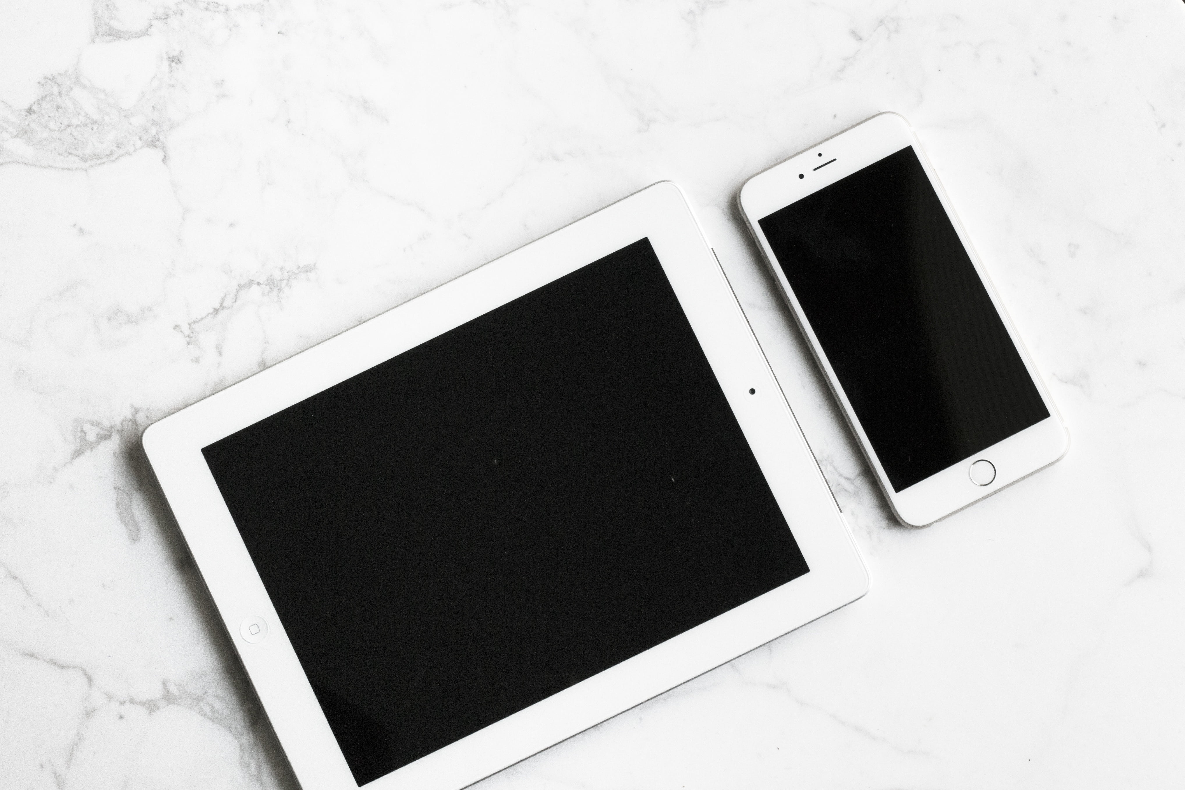 4K, smartphone, telecommunications equipment, indoors, portable information device, mobile, touch screen, tablet, photograph, business, camera film, frame, HD Wallpaper