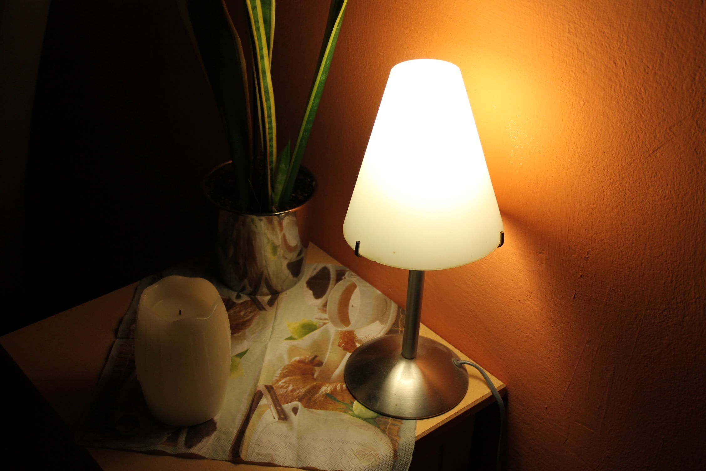 electric Lamp, indoors, bedside table, light, decor, electric light, side table, lighting Equipment, elegance, atmosphere, lamp shade, furniture, ambience, HD Wallpaper