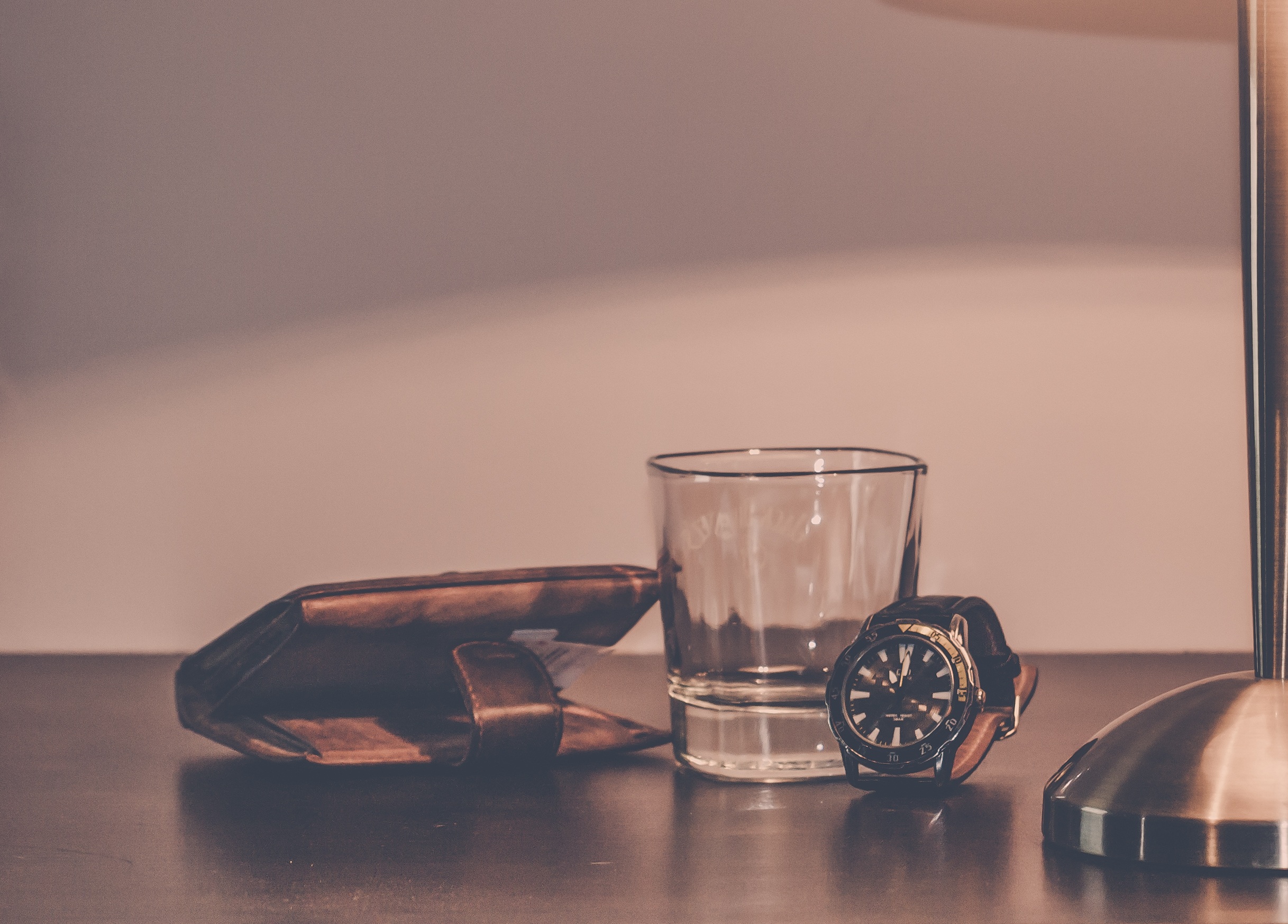 food and drink, close-up, refreshment, indoors, empty, purse, absence, beside, analog, table, still life, belongings, drinking, vulnerability, household equipment, HD Wallpaper