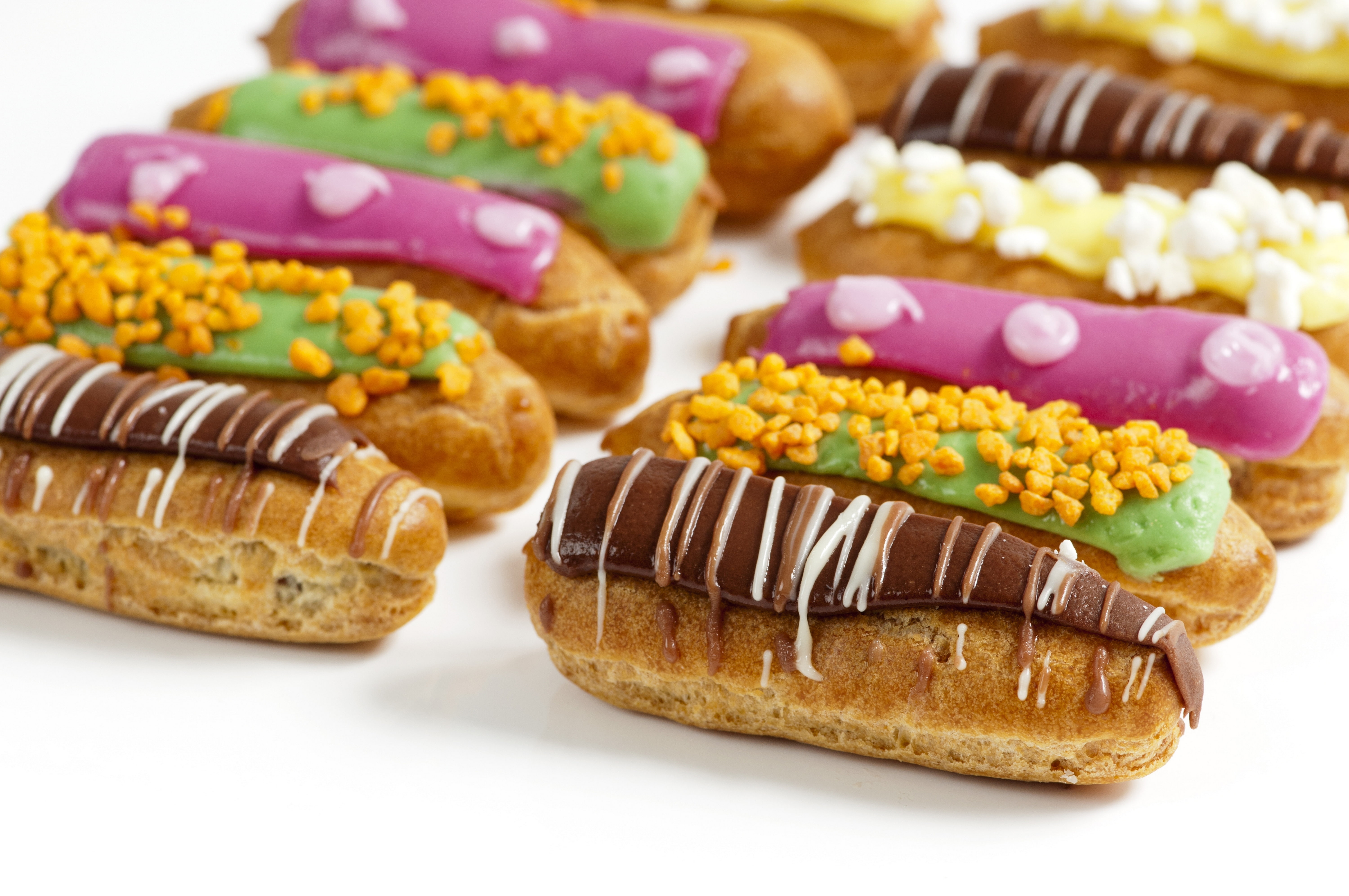 close-up, dessert, variation, sweet food, doughnuts, food, glaze, freshness, bread, eclairs, white background, no people, assorted, indulgence, food and drink, HD Wallpaper