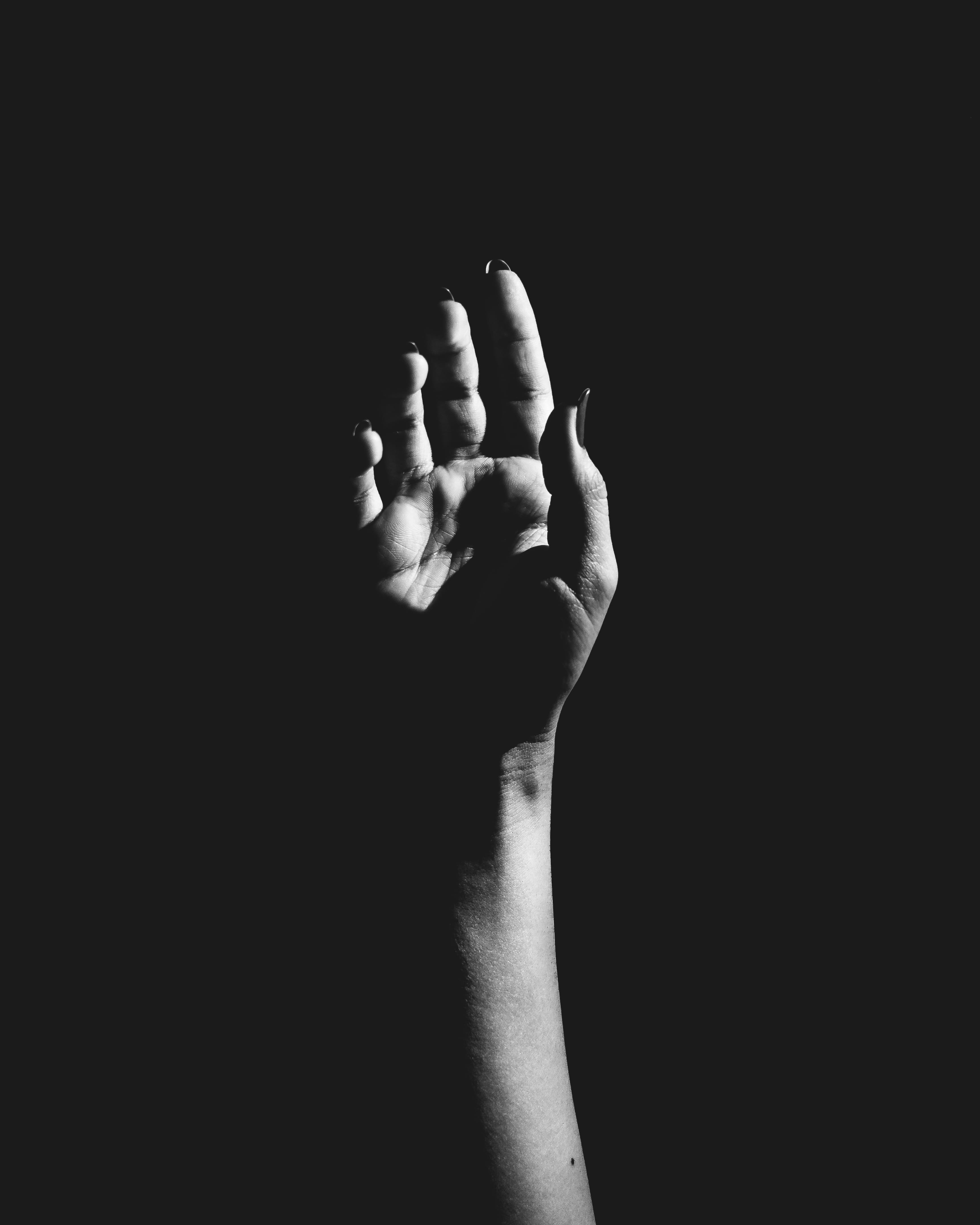 emotion, one person, black background, faded, indore, hand, gesturing, human hand, monography, mono, real people, black and white, negative emotion, human finger, Phone HD Wallpaper