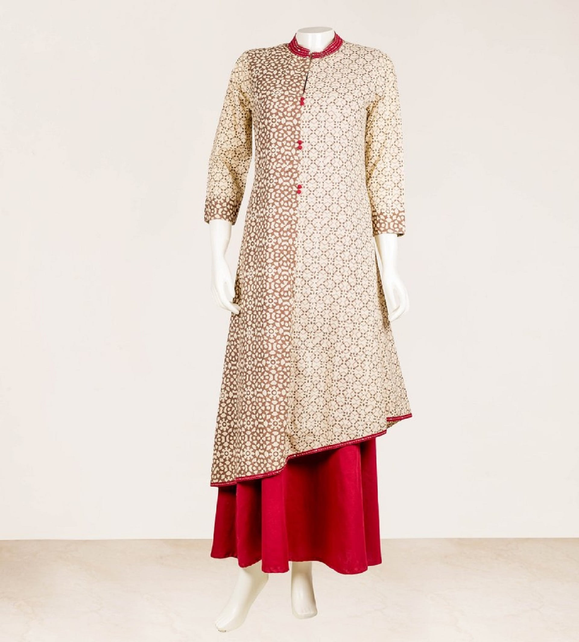 studio shot, retro styled, hand block printing, women, skirt, red, clothing, hand block prints, hairstyle, one person, white background, standing, sweater, Phone HD Wallpaper