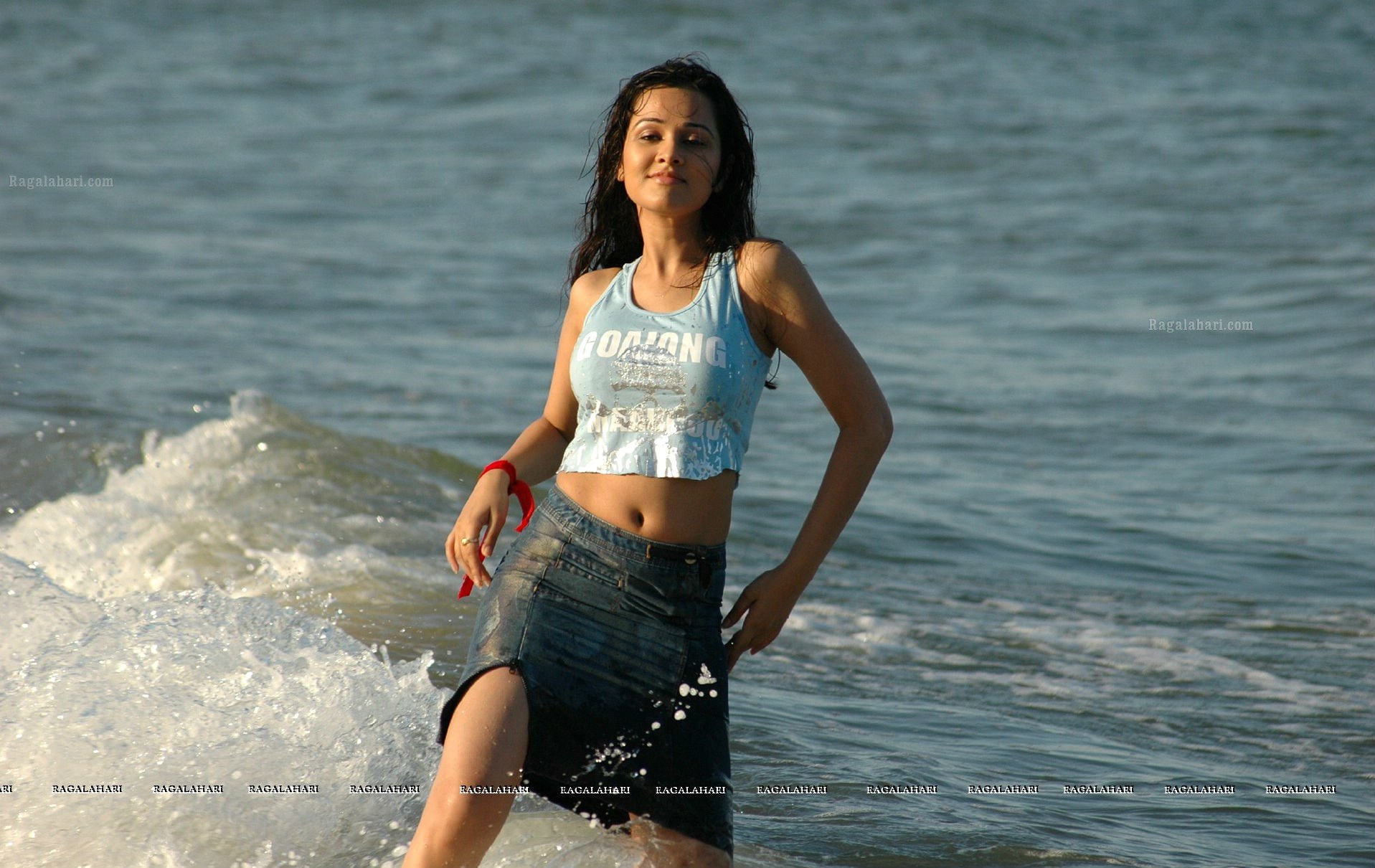 actress, babe, 720P, model, bollywood, nisha, kothari, indian, HD Wallpaper