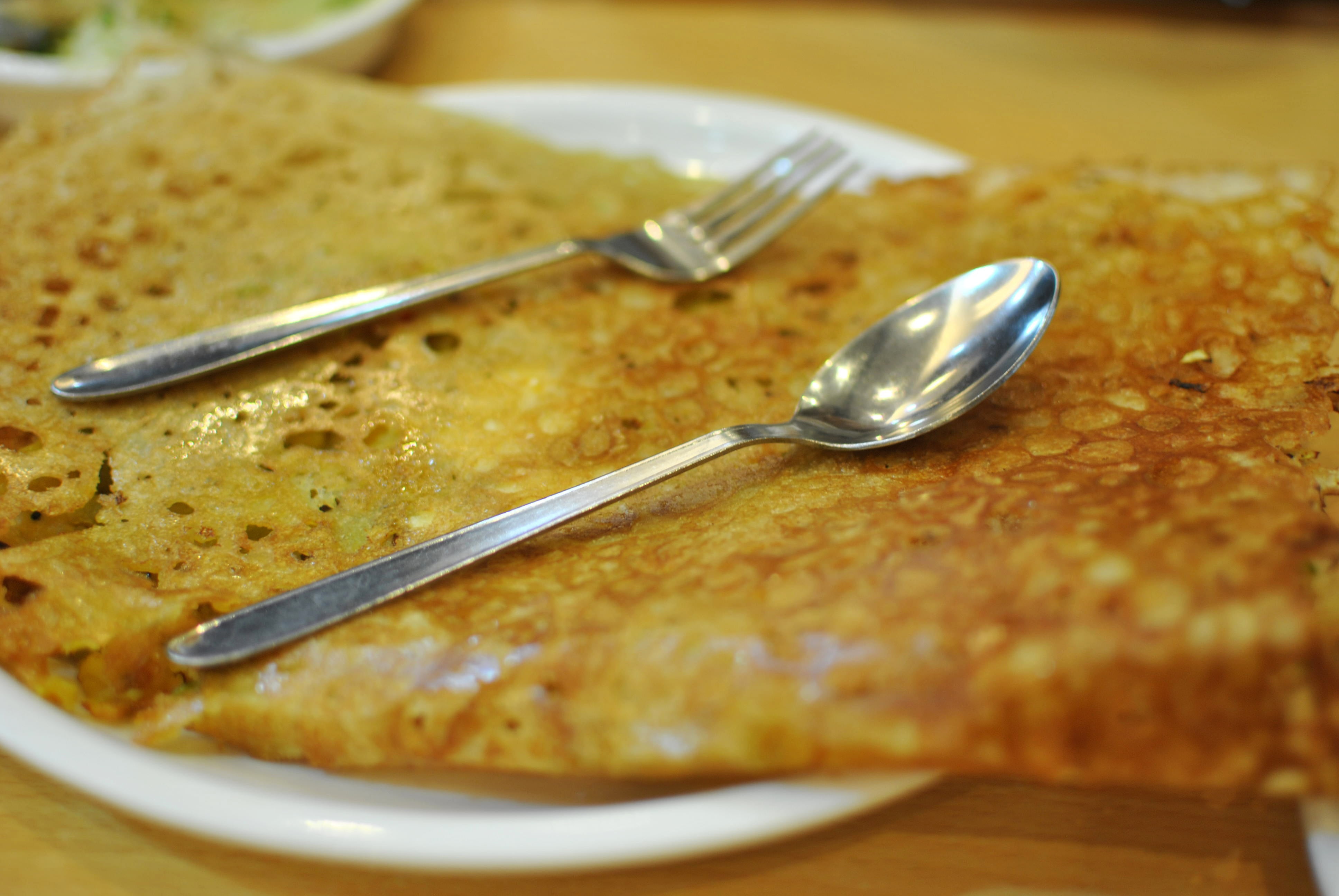 cuisine, food, household equipment, crockery, selective focus, food and drink, pancake, brown, restaurant, kitchen utensil, fresh, gray, spoon, empty plate, HD Wallpaper