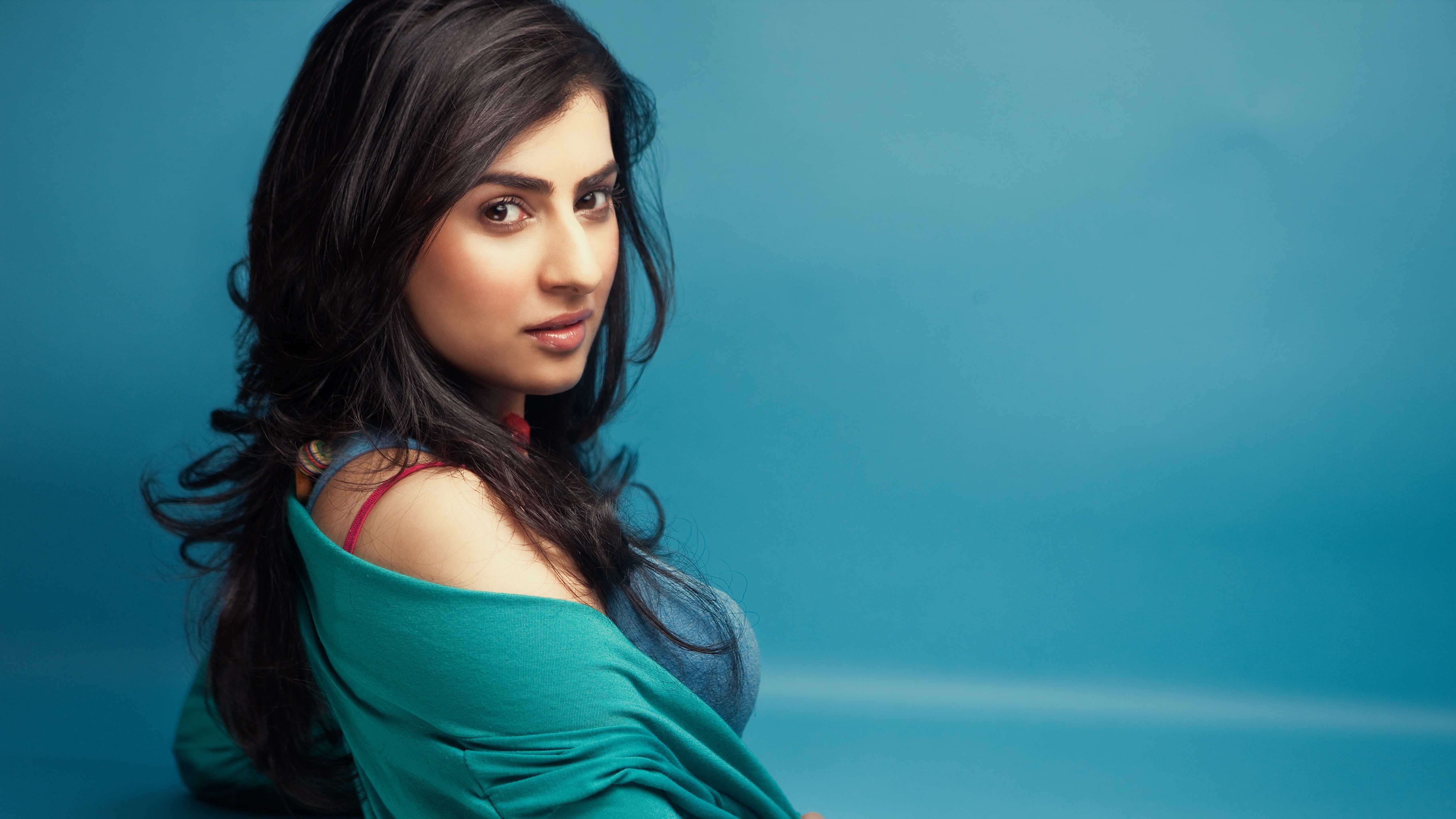 fashion, studio shot, human hair, blue background, beauty, copy space, Archana, body part, one person, glamour, adult, Telugu actress, modern, young adult, HD Wallpaper