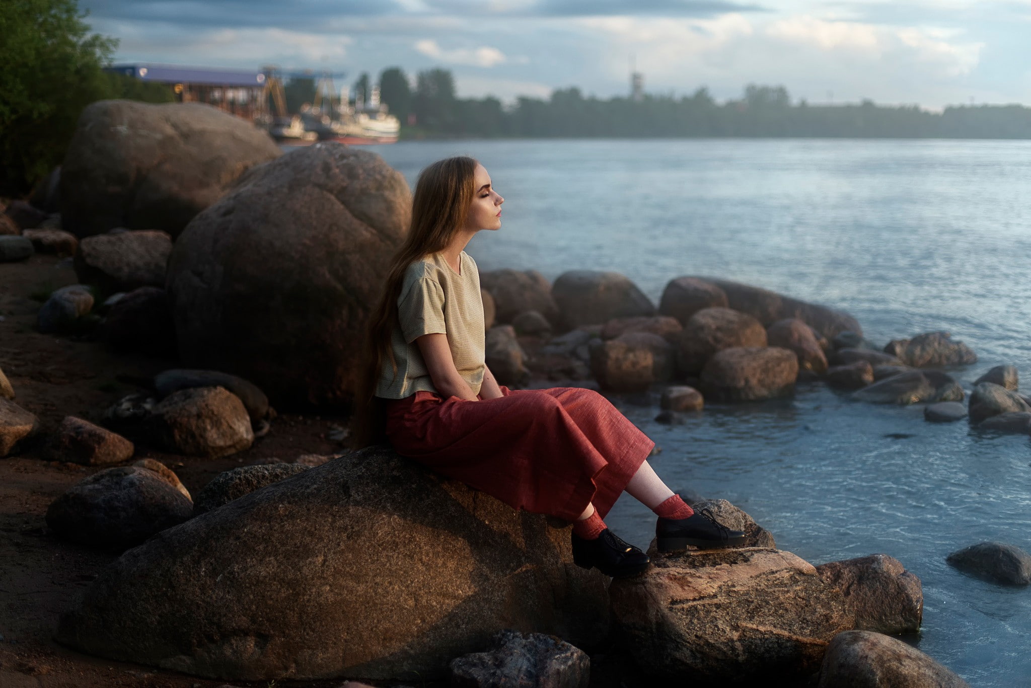 Tatiana Mertsalova, red skirt, warming in sunlight, women, women on beach, 1080P, brunette, women outdoors, model, Tatiana Mercalova, HD Wallpaper