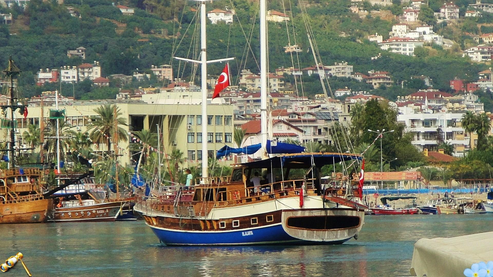 boat, mambo, blue, 1080P, summer, alanya, beach, colors, white, salsa, port, tango, HD Wallpaper