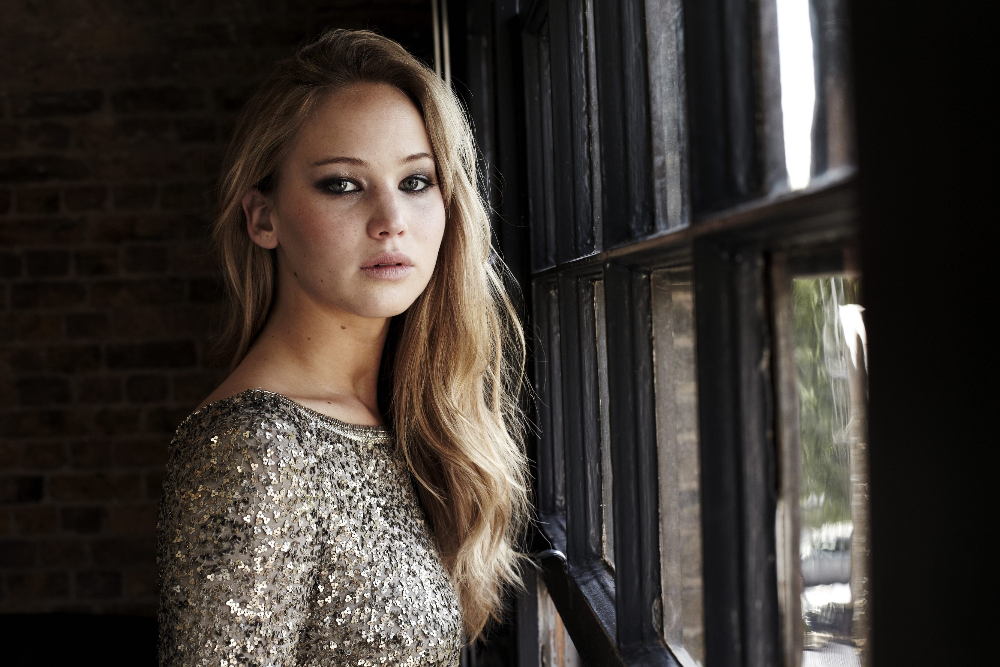 blonde, model, Jennifer Lawrence, portrait, looking at viewer, wall, women indoors, eyeliner, 2K, women, window, HD Wallpaper