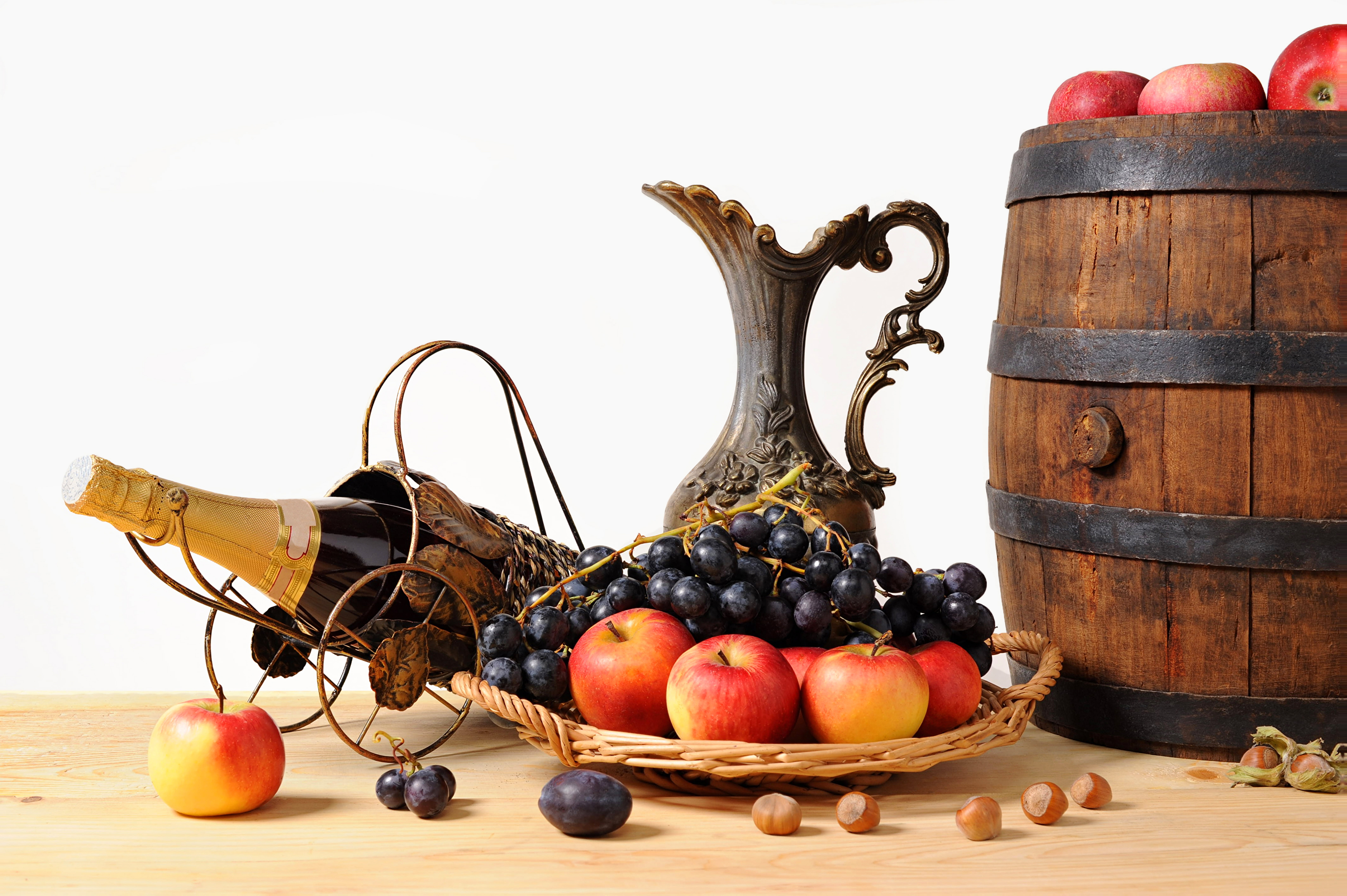vegetable, apples, studio shot, still life, freshness, healthy eating, grapes, table, grape, wood - material, lot, food and drink, champagne, ripe, pitcher, HD Wallpaper