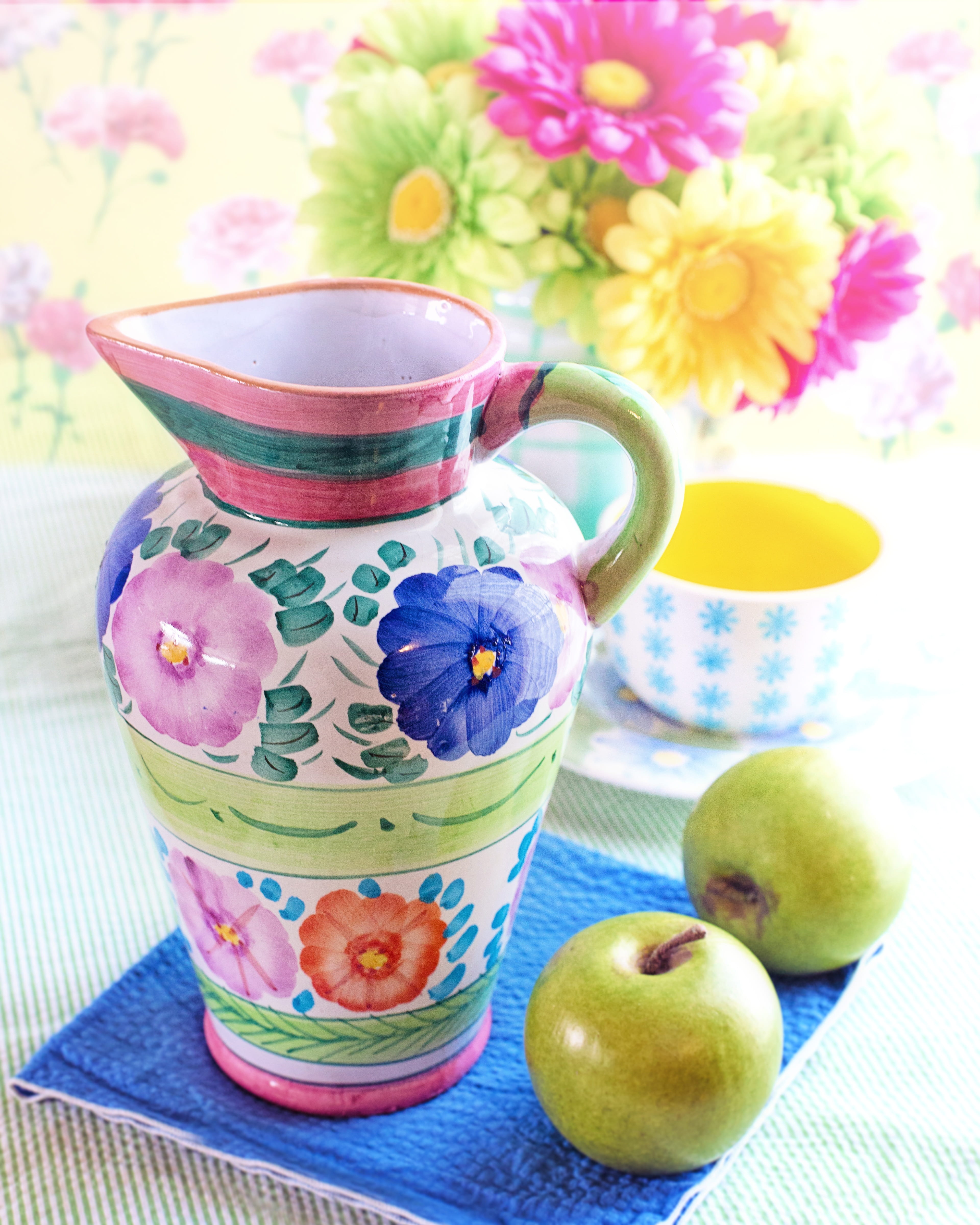 still life, food and drink, airy, pattern, wall art, no people, indoors, mug, blue, flowering plant, freshness, close-up, apples, flowers, green, floral pattern, Phone HD Wallpaper