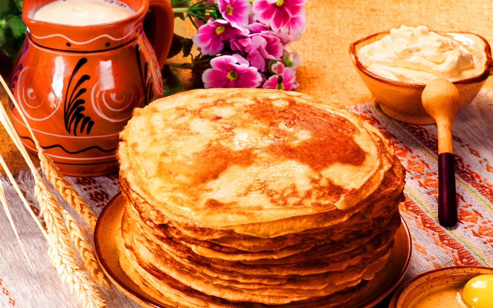 gourmet, indoors, pancakes, meal, close-up, honey, baked, flower, 720P, jar, milk, healthy Eating, food And Drink, rustic, pancake, table, homemade, backgrounds, HD Wallpaper