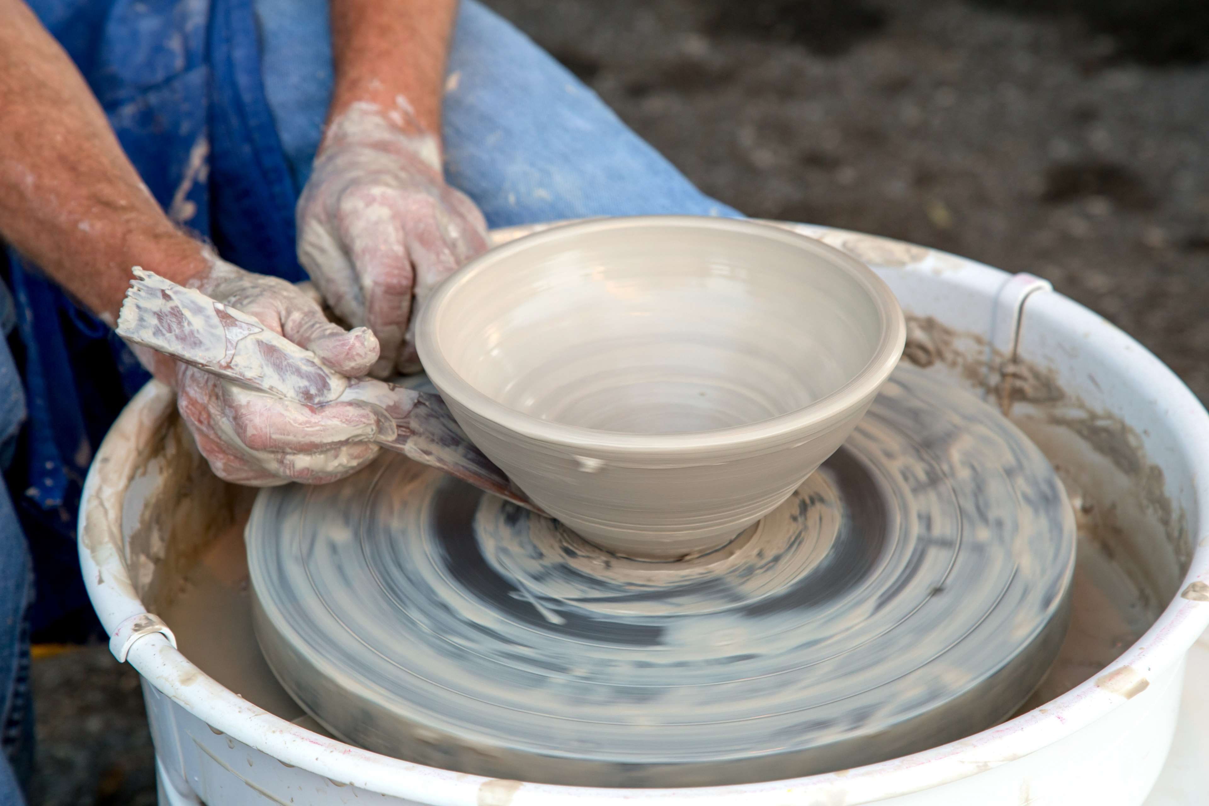 outdoors, holding, day, artist, art and craft, handmade, creativity, pot, close-up, wheel, expertise, human hand, potter, pottery, finger, preparation, HD Wallpaper