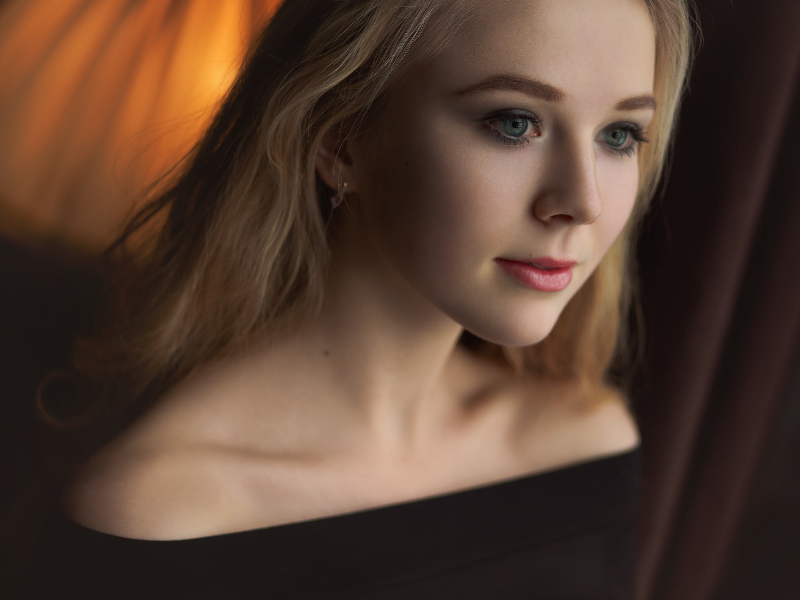 looking away, indoors, earring, model, blonde, portrait, women, bare shoulders, face, women indoors, depth of field, 2K, HD Wallpaper