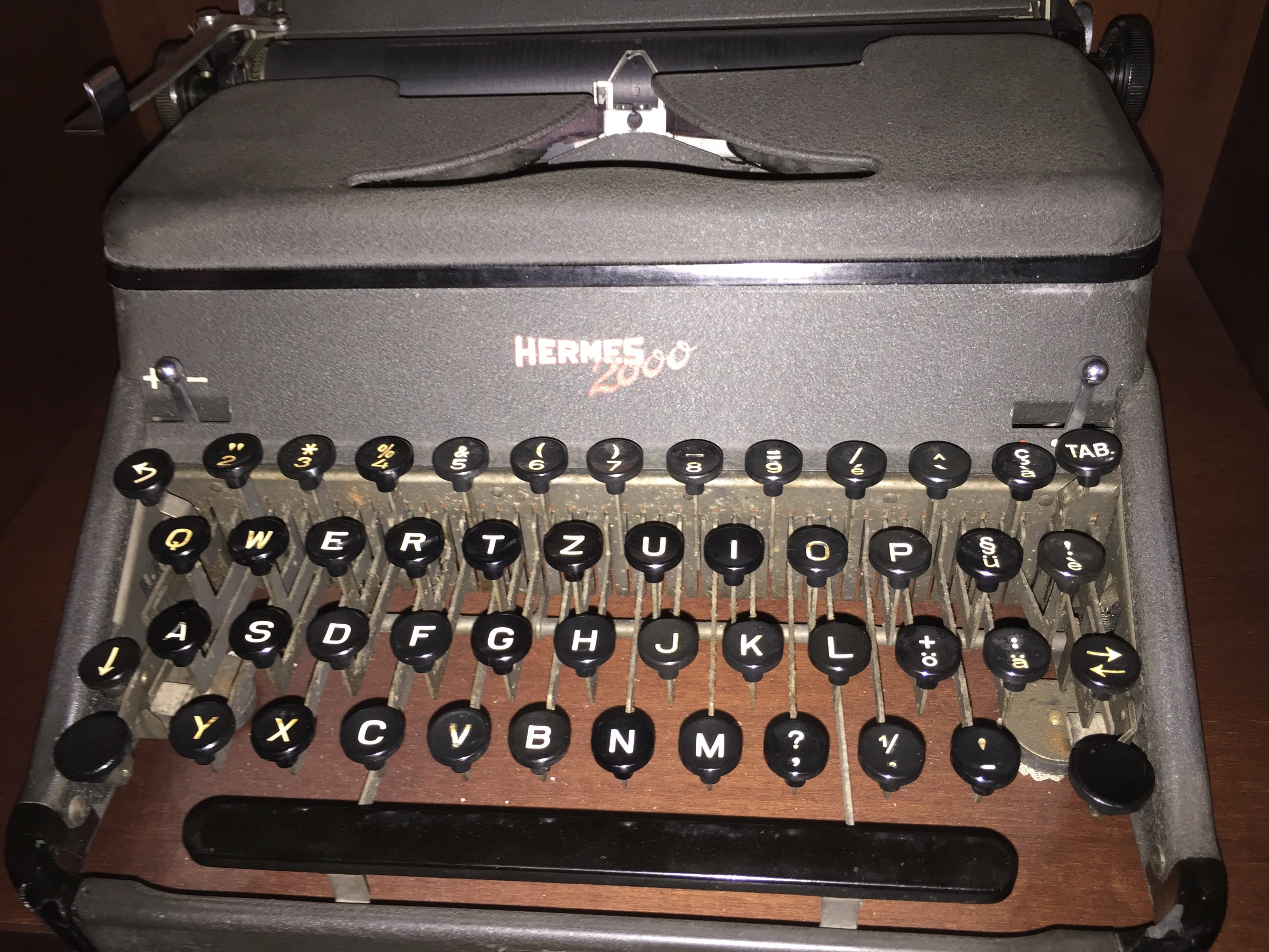 still life, communication, secretary, text, push button, typewriter, western script, former, machinery, antique, old-fashioned, letter, number, technology, HD Wallpaper
