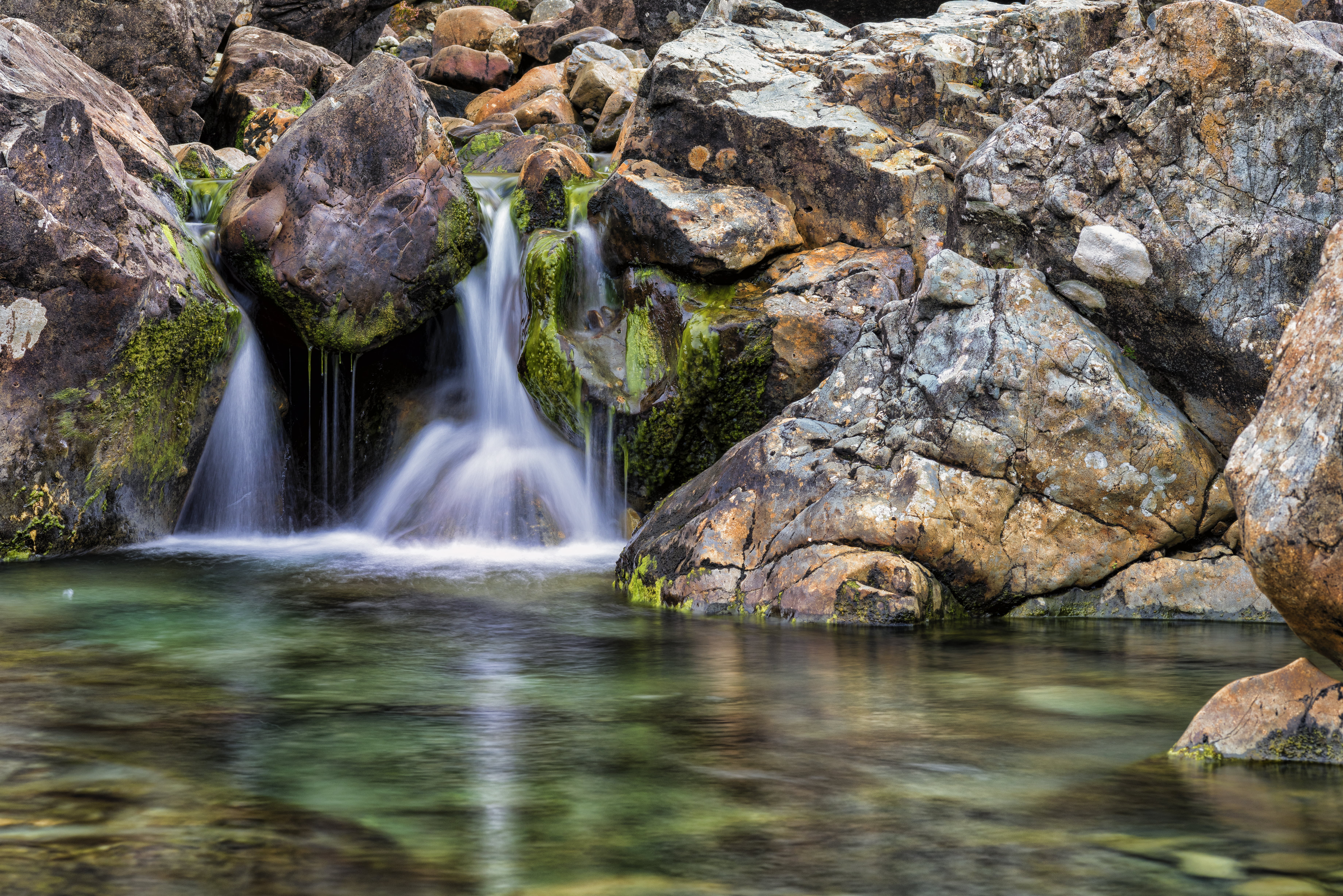 T* 2, outdoors, water, photography, 5K, waterfalls, Makro-Planar, brown, nature, lapse, gray rocks, freshness, forest, Nikon  D810, rock - Object, river, HD Wallpaper