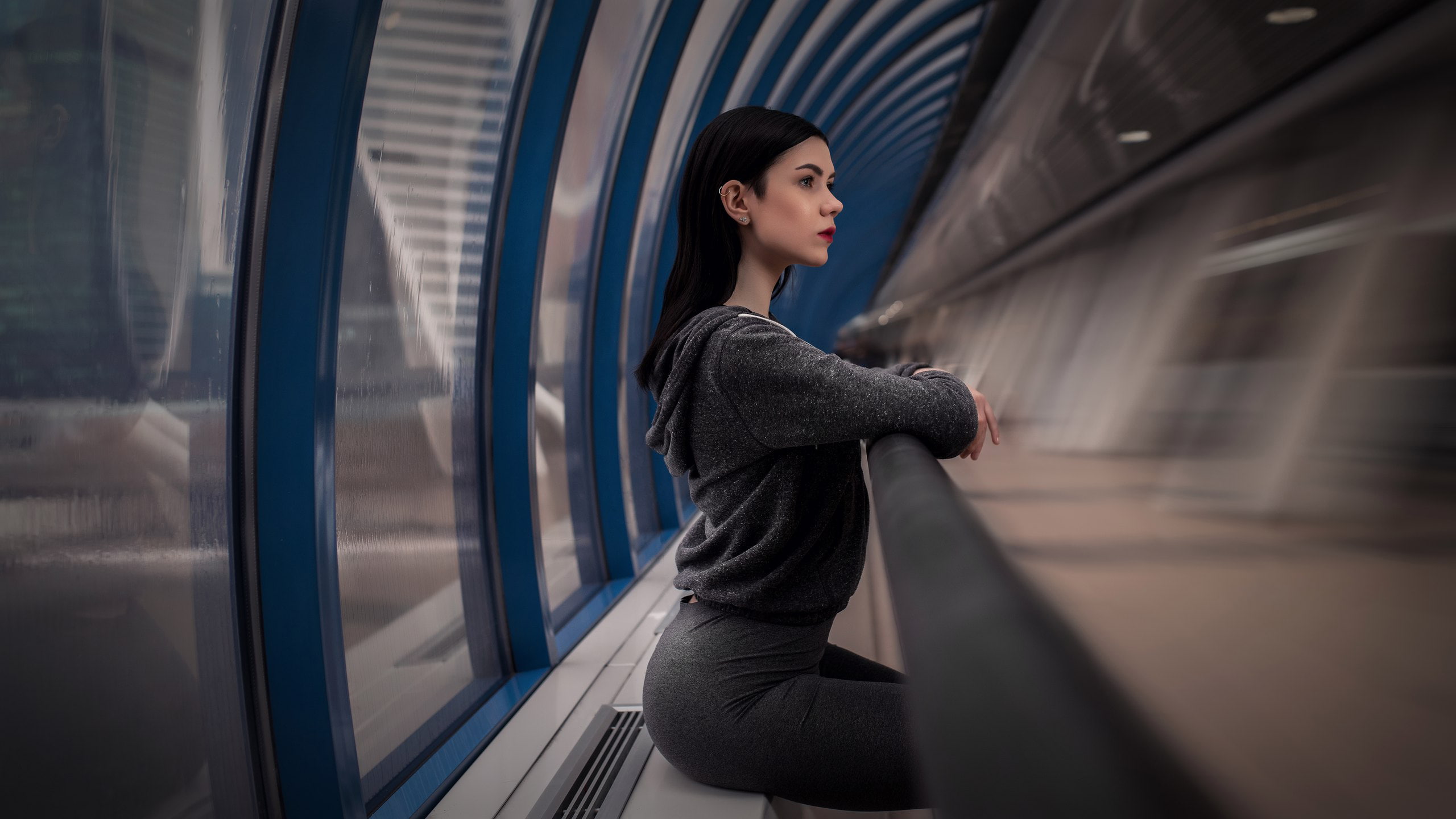 looking away, 2K, depth of field, red lipstick, sitting, women, sweater, profile, black hair, women indoors, portrait, grey clothing, HD Wallpaper