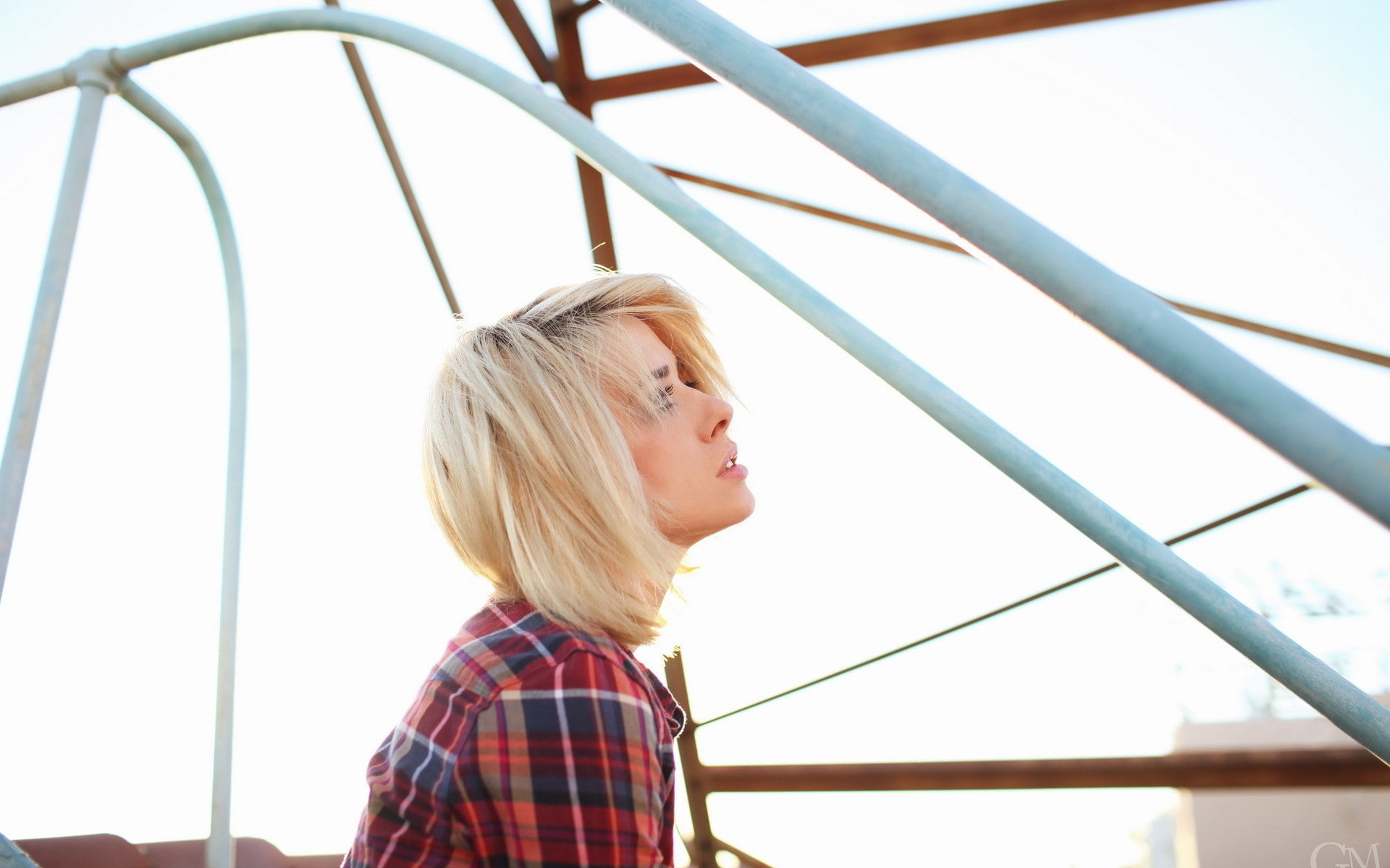 headshot, casual clothing, blonde, dyed hair, beautiful woman, women, real people, one person, side view, hair, leisure activity, plaid shirt, hairstyle, HD Wallpaper