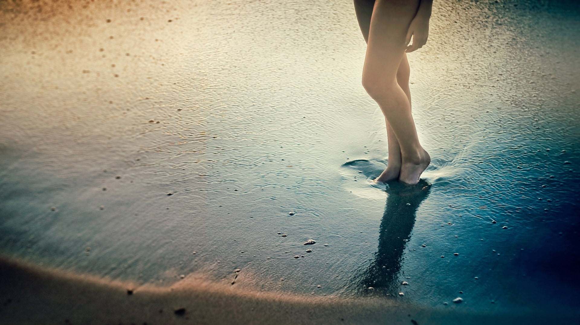 beach, women, human limb, feet, lifestyles, body, water, sand, shorts, human leg, shore, 1080P, walking, standing, human body part, motion, human foot, HD Wallpaper