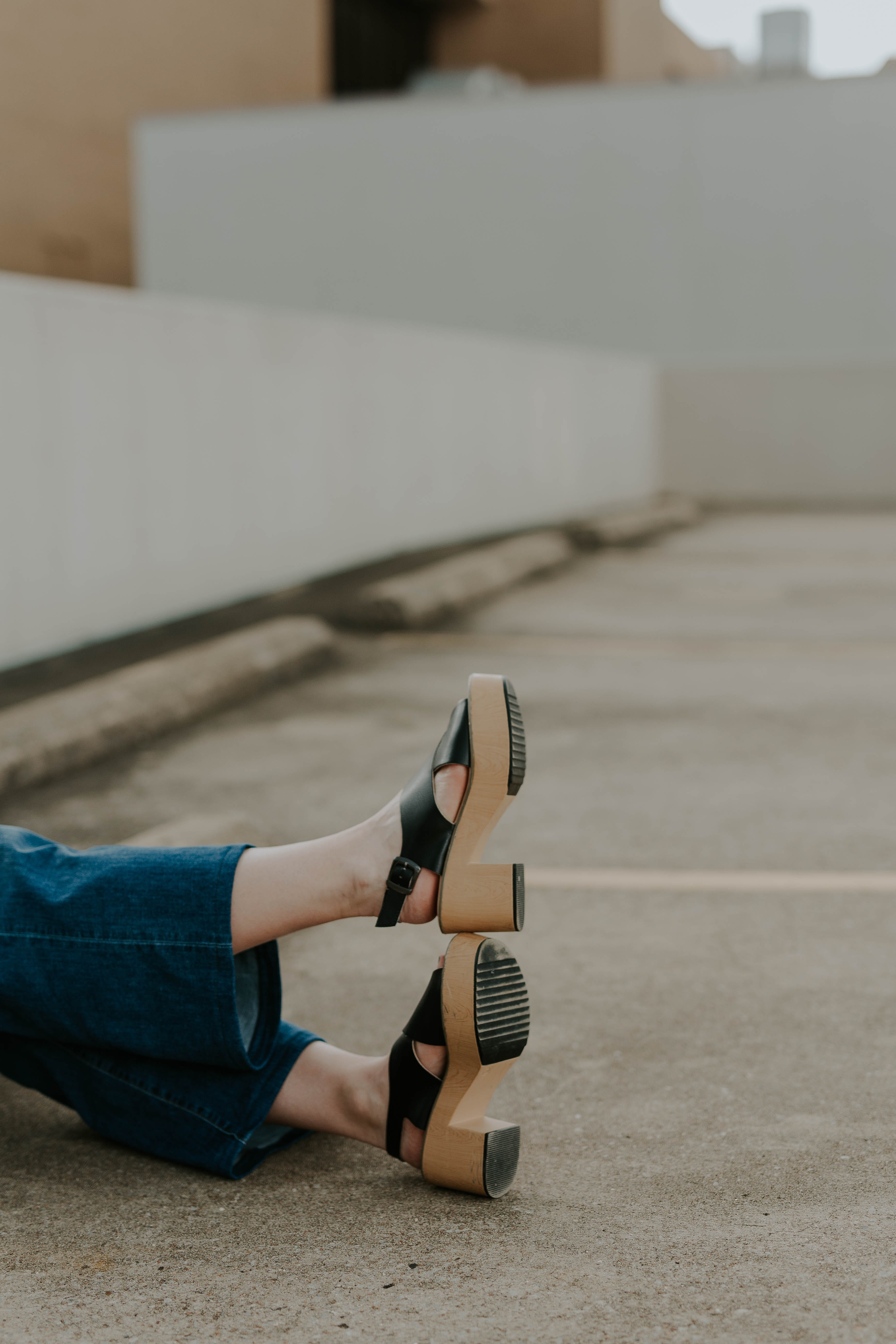 heeled, human leg, technology, clogs, chunky, human, furniture, indoors, light, brown, s, sandals, low section, black, plant, human body part, wearing, Phone HD Wallpaper