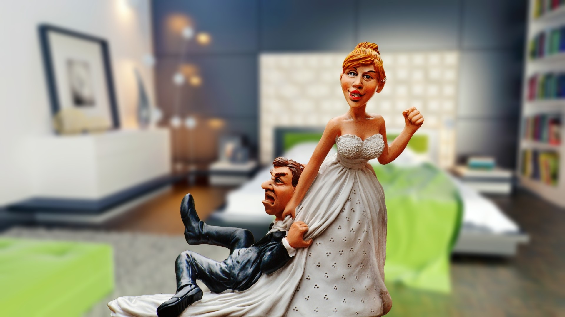 lifestyles, females, wedding night, three quarter length, figure, bride, emotion, married, decoration, panic, focus, smiling, spouses, dragging, together, HD Wallpaper