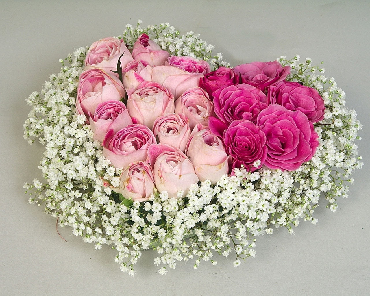 white, wedding, no people, pink Color, bouquet, softness, decoration, flowering plant, birthday, arrangement, blossom, red, beauty in nature, romance, love, HD Wallpaper