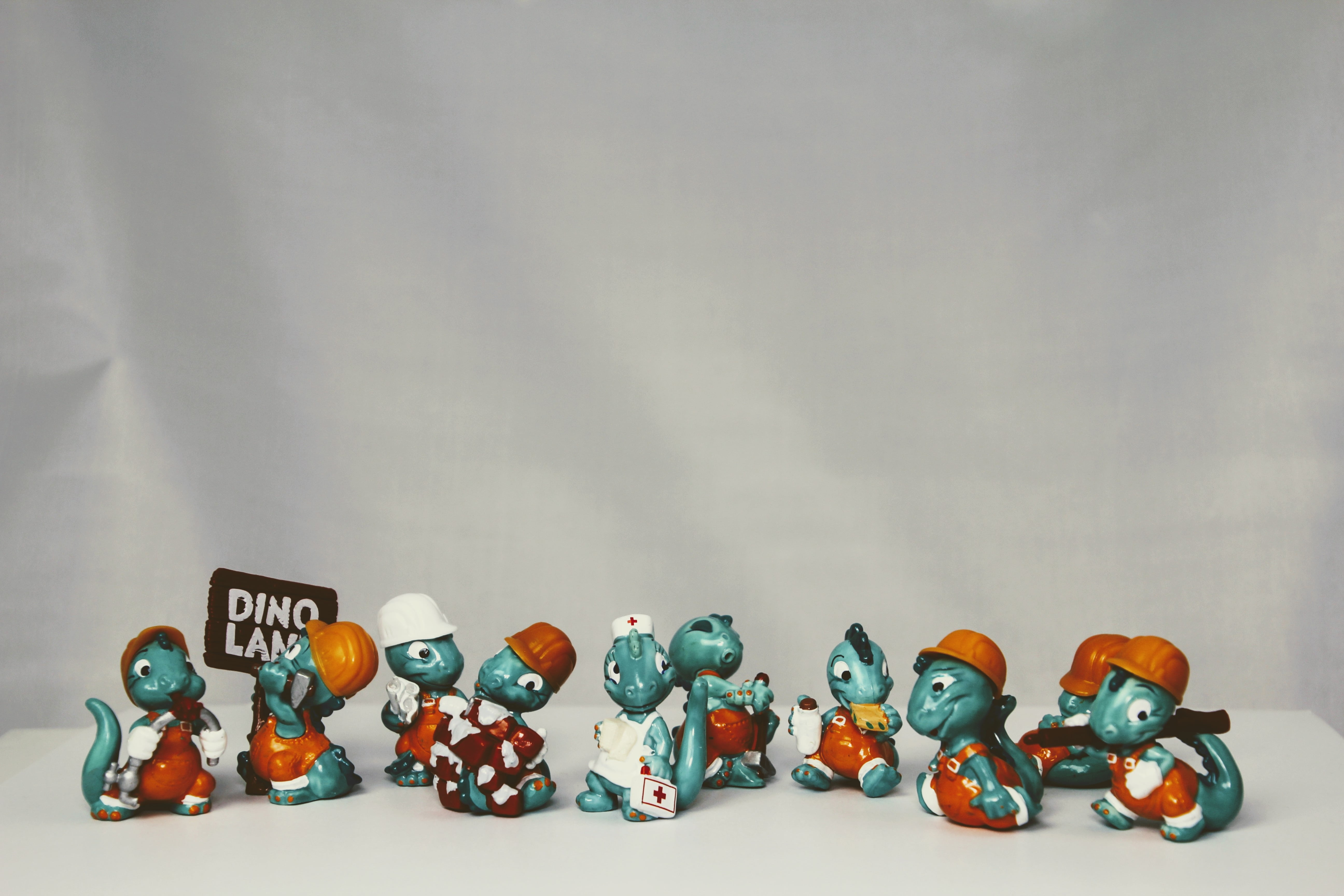 studio shot, no people, risk, dino, economy, arrangement, food and drink, series  images, candy, construction worker helmet, still life, gambling, dice, HD Wallpaper