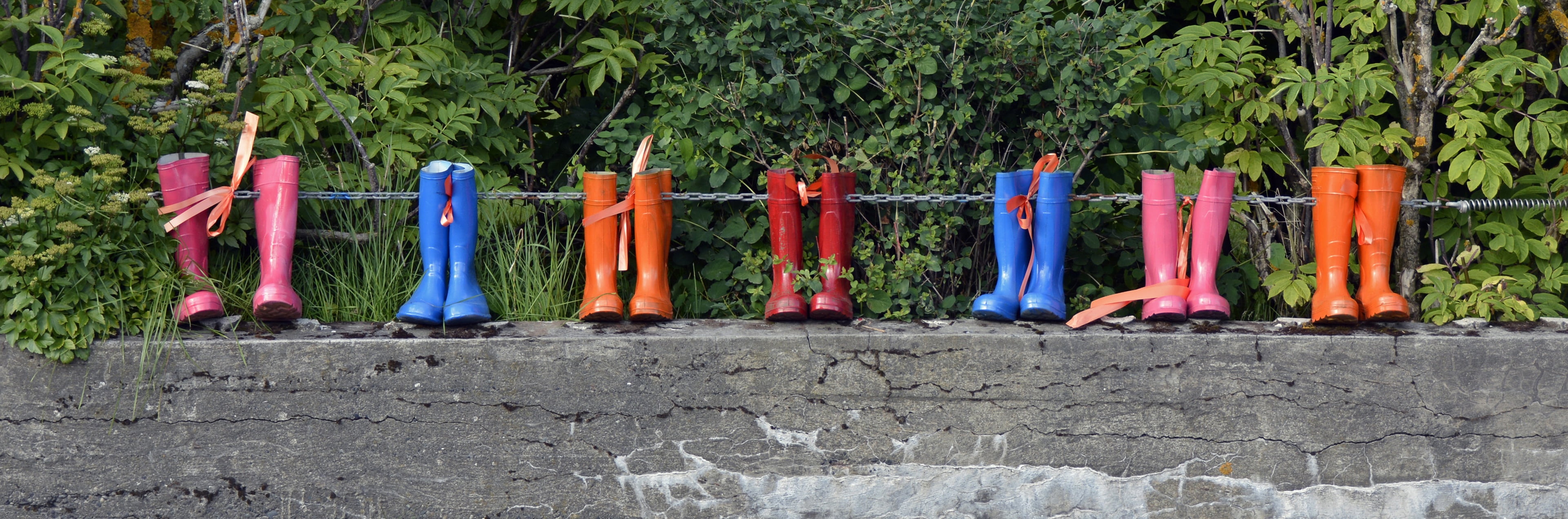 pairs, orange, rain, tree, boots, rainy weather, seven, concrete, banner, header, security, architecture, red, wall, variation, 4K, series, shoes, gray, HD Wallpaper