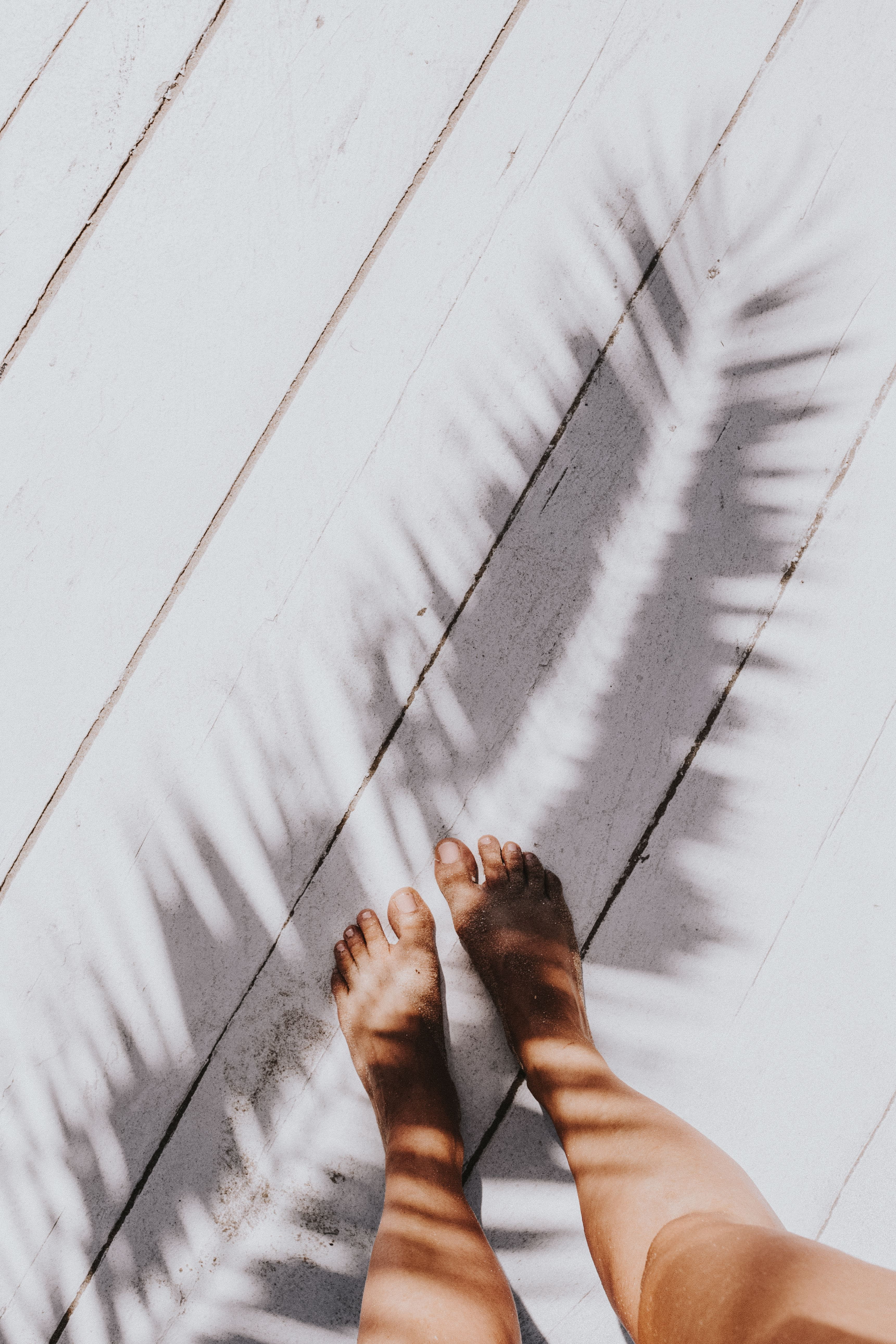 flooring, tile, body part, lifestyles, finger, men, 5K, sunlight, leisure activity, human Leg, Palm leaf, human limb, human body part, relaxation, real people, Phone HD Wallpaper