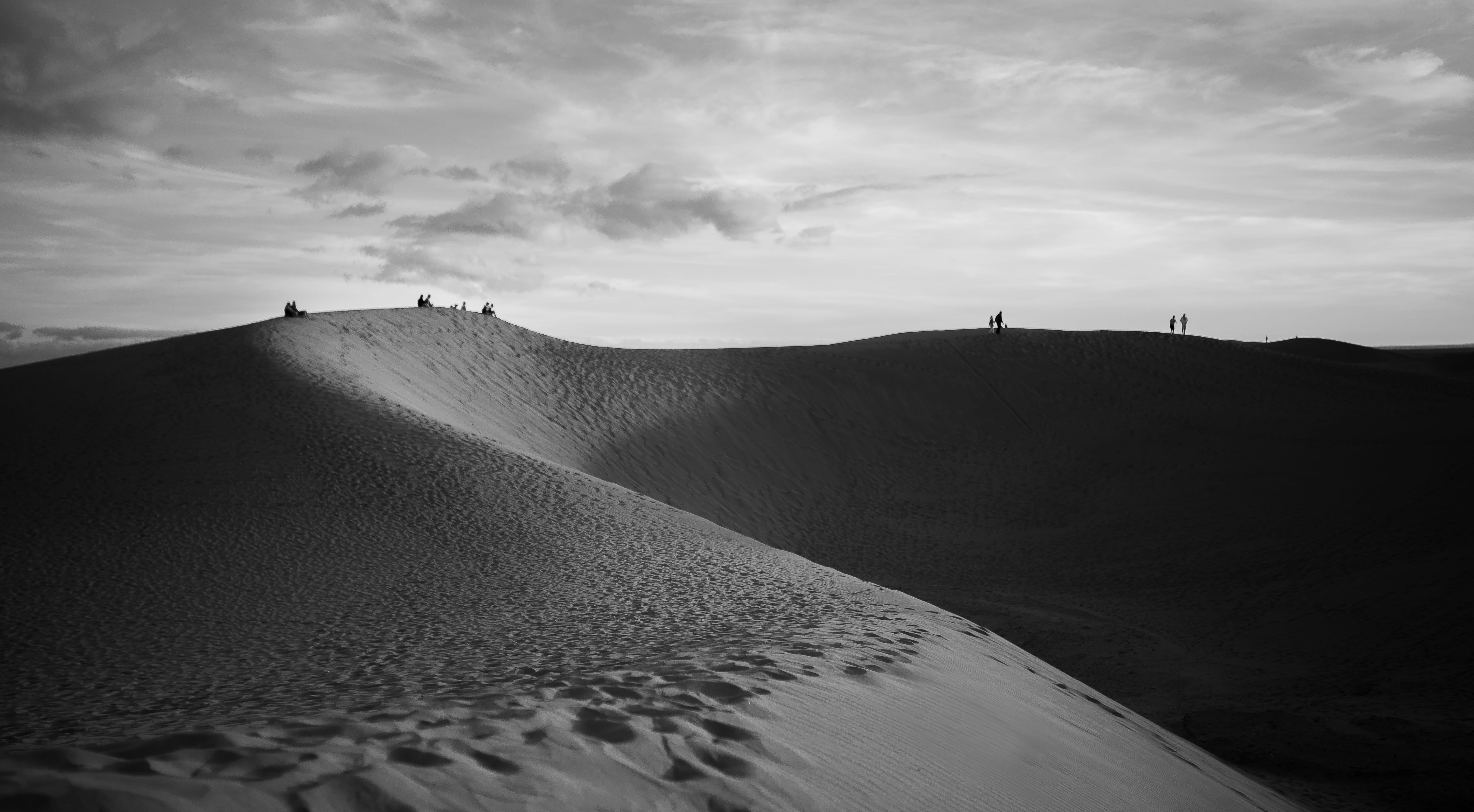 no people, tranquil scene, human, silluets, sky, land, siluets, environment, person, landscape, place, sand dune, summer, nature, scenics - nature, blackandwhite, HD Wallpaper