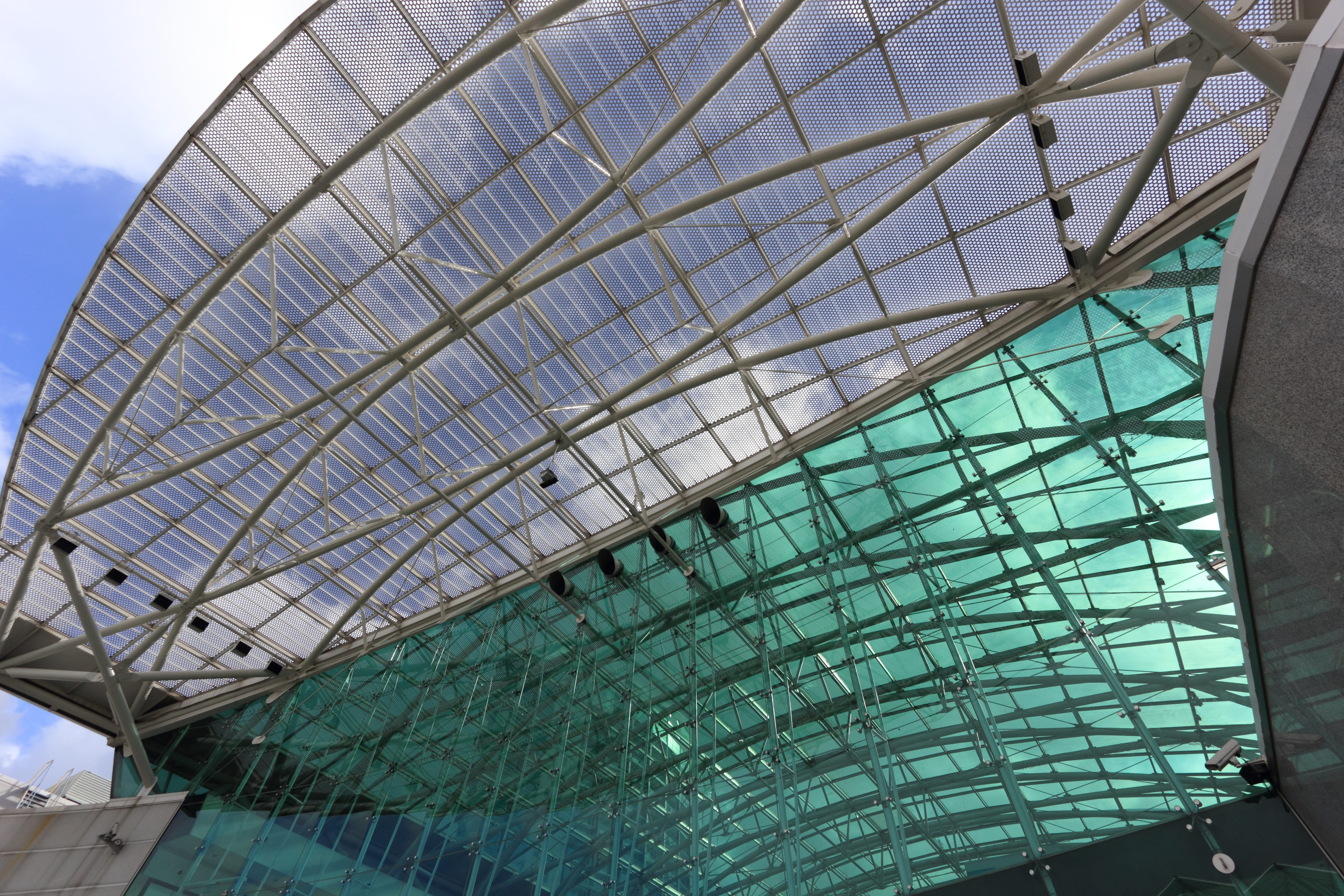 alloy, city, da, vasco, portugal, steel, building exterior, day, glass, outdoors, luxury, travel destinations, travel, entrance, architecture, area, shape, HD Wallpaper