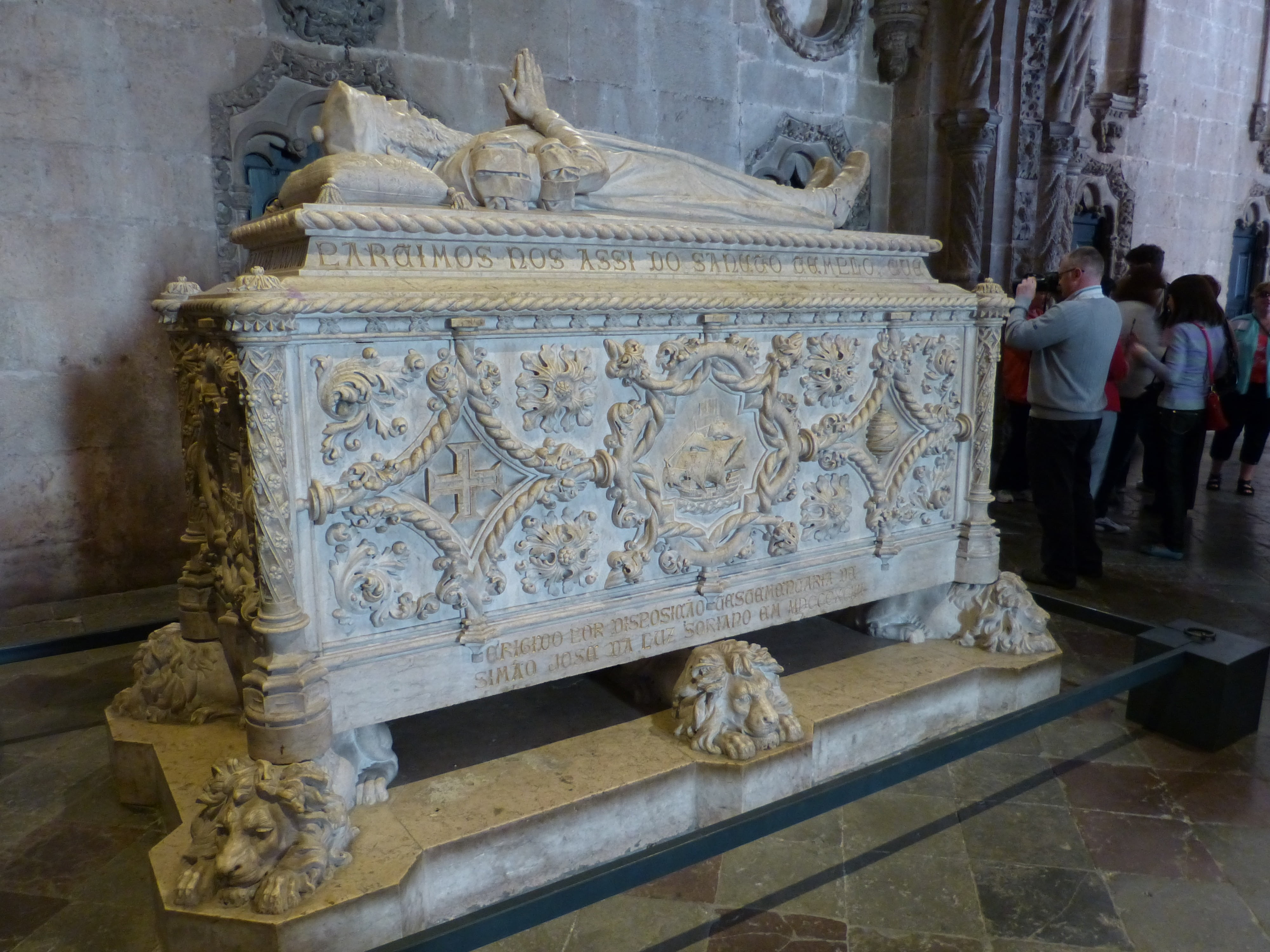 belief, mosteiro dos jerónimos, sarcophagus, travel destinations, architecture, jeronimo monastery, creativity, history, religion, lisbon, architectural column, HD Wallpaper