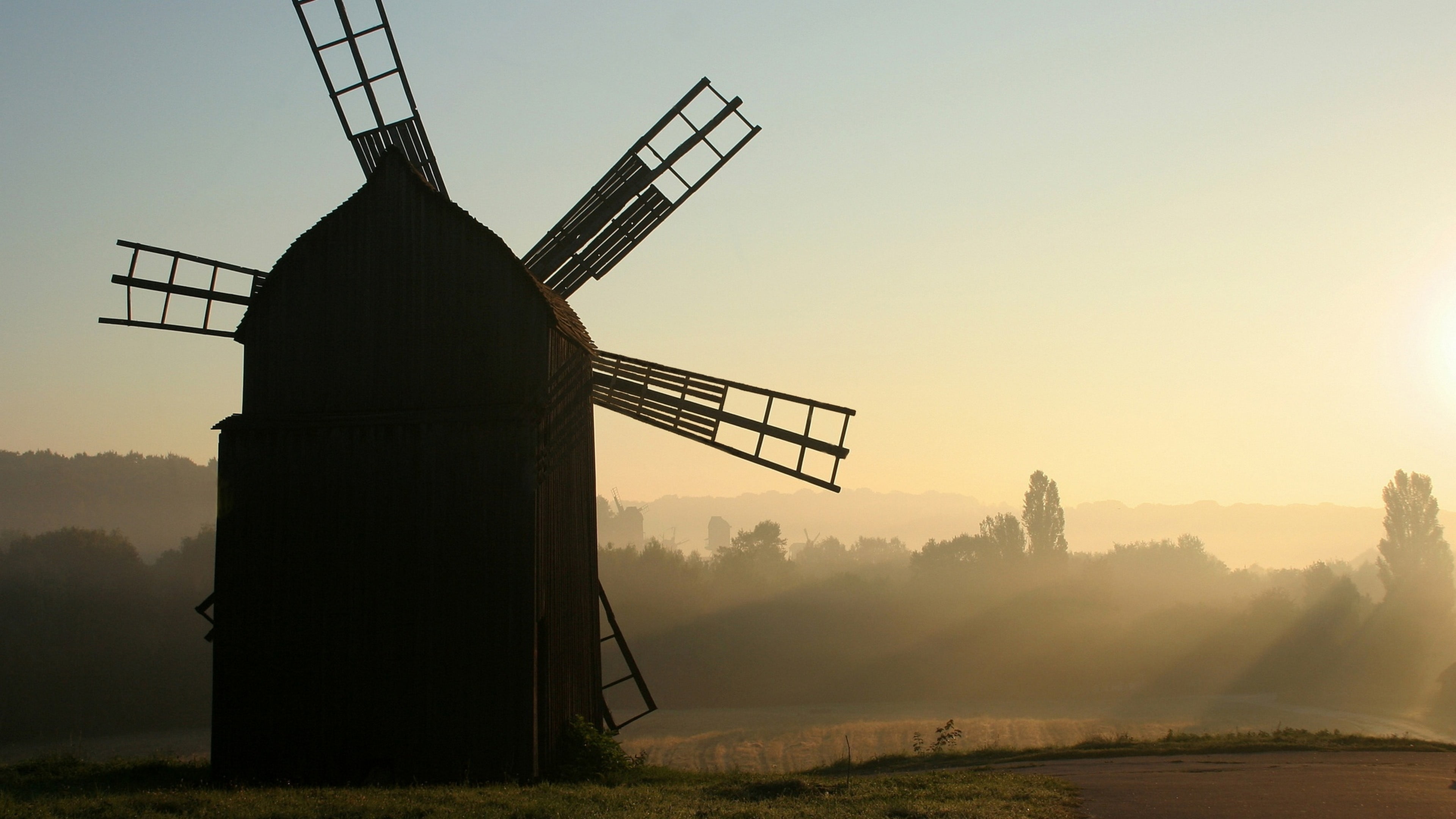 rural scene, traditional windmill, land, fuel and power generation, scenics - nature, fog, 4K, renewable energy, alternative energy, field, bed, frame, HD Wallpaper