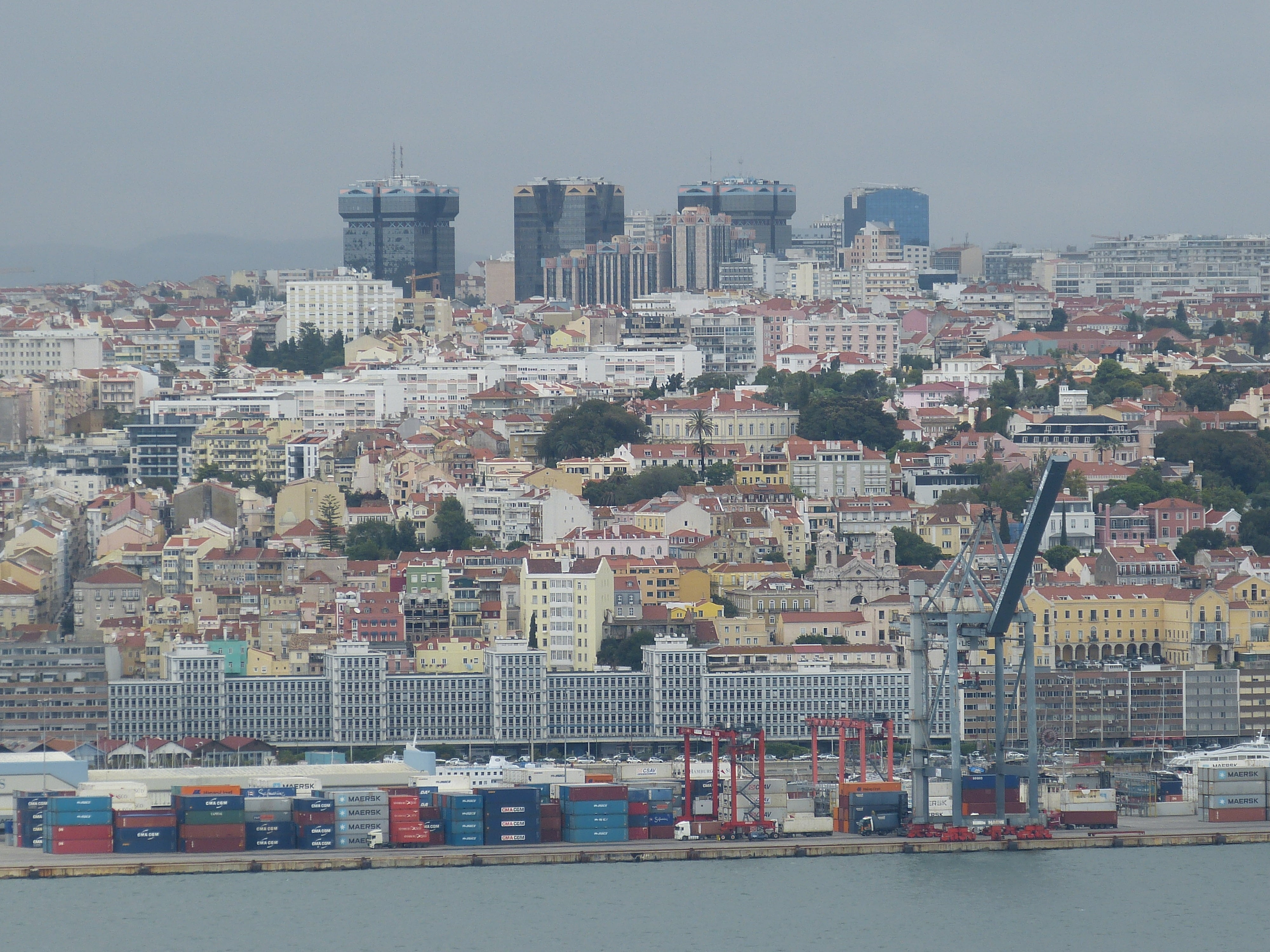 lisbon, portugal, outdoors, port, day, container terminal, crane, architecture, nature, financial district, residential district, tejo, historically, city, HD Wallpaper