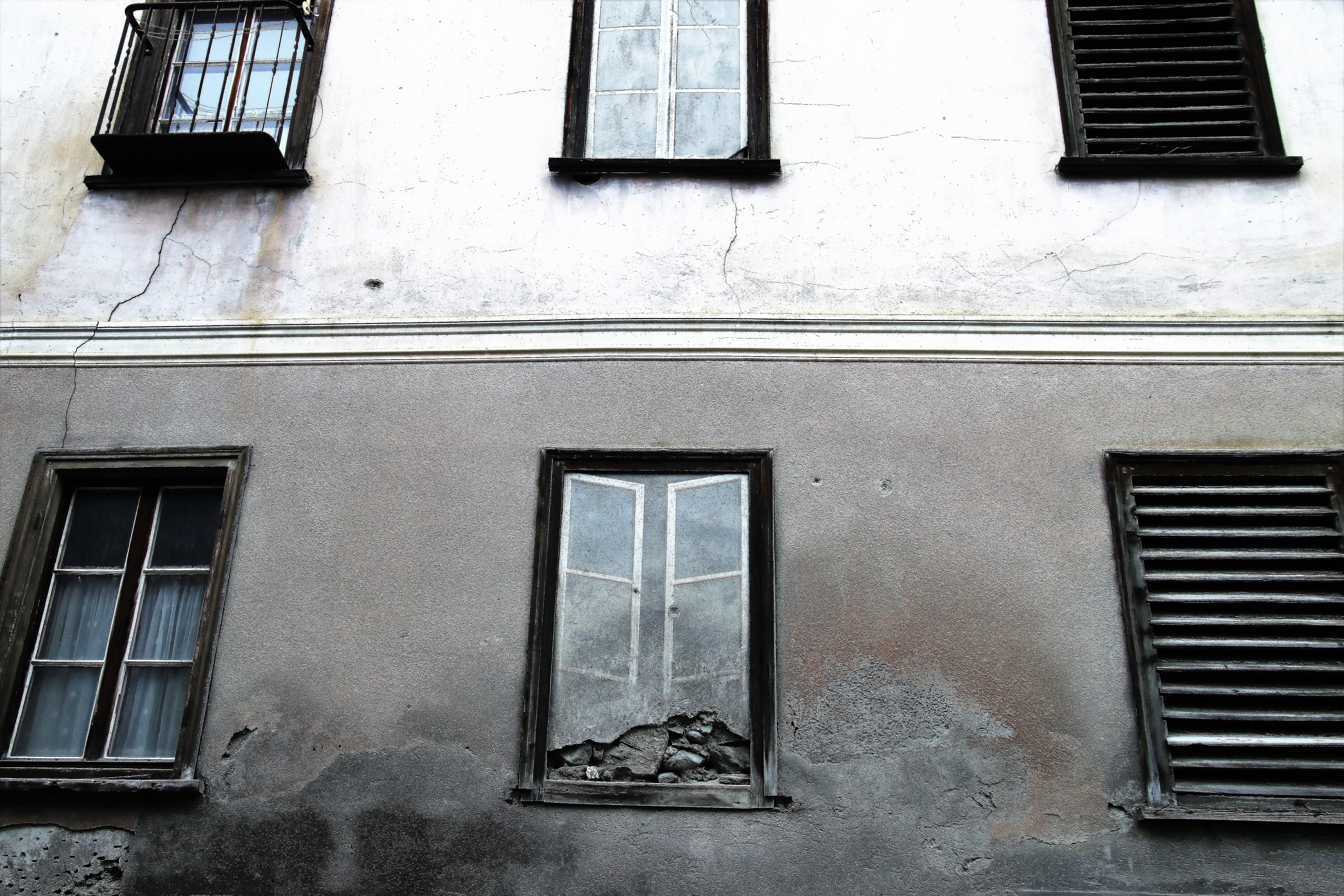 kamienica, house, appearance, the tradition of, texture, town hall tower, the old town, cottage, window sill, built structure, okiennica, full frame, the walls of the, HD Wallpaper