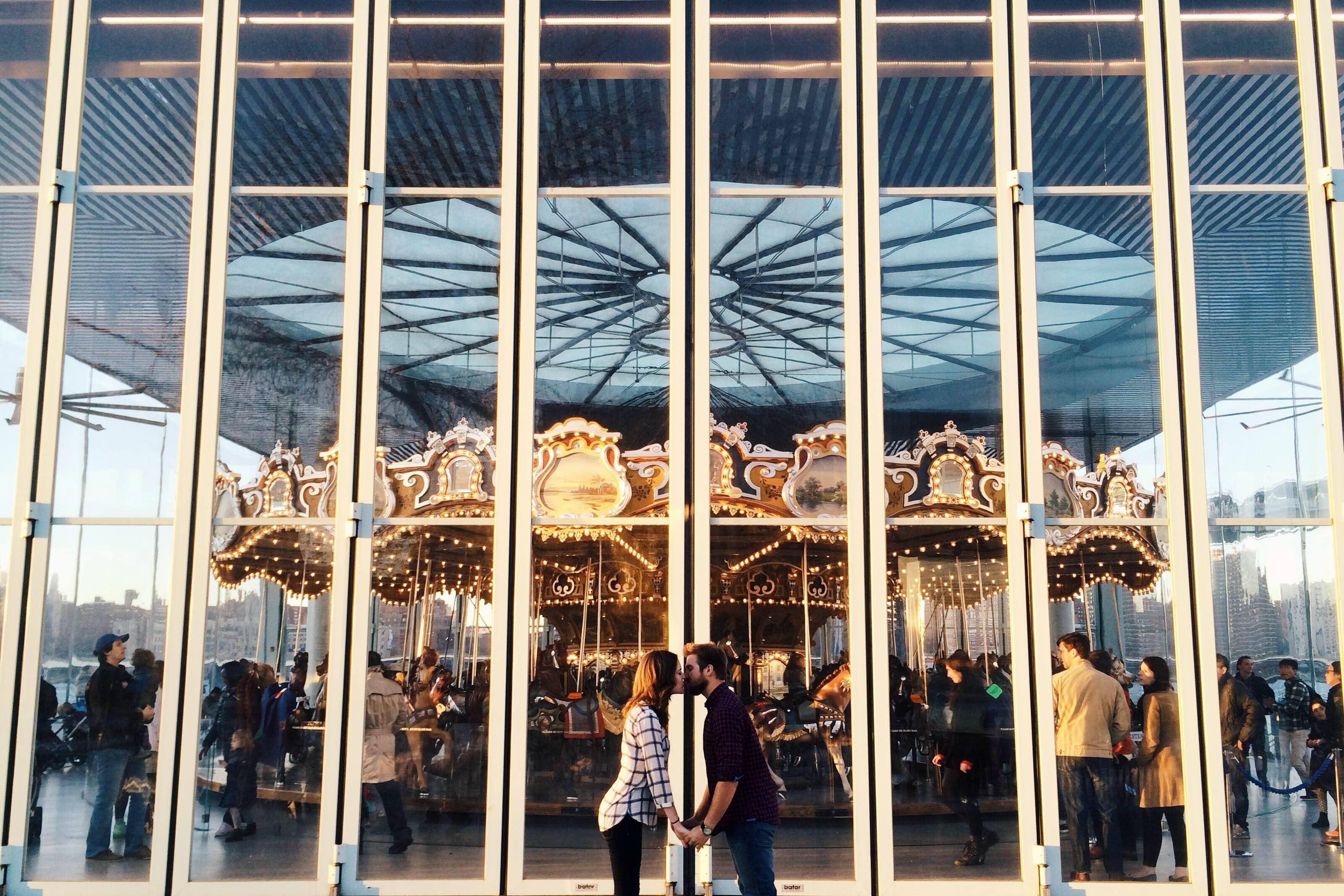 group of people, outdoors, kissing, romantic, architecture, glass - material, adult, amusement park ride, leisure activity, merry-go-round, 2K, real people, HD Wallpaper