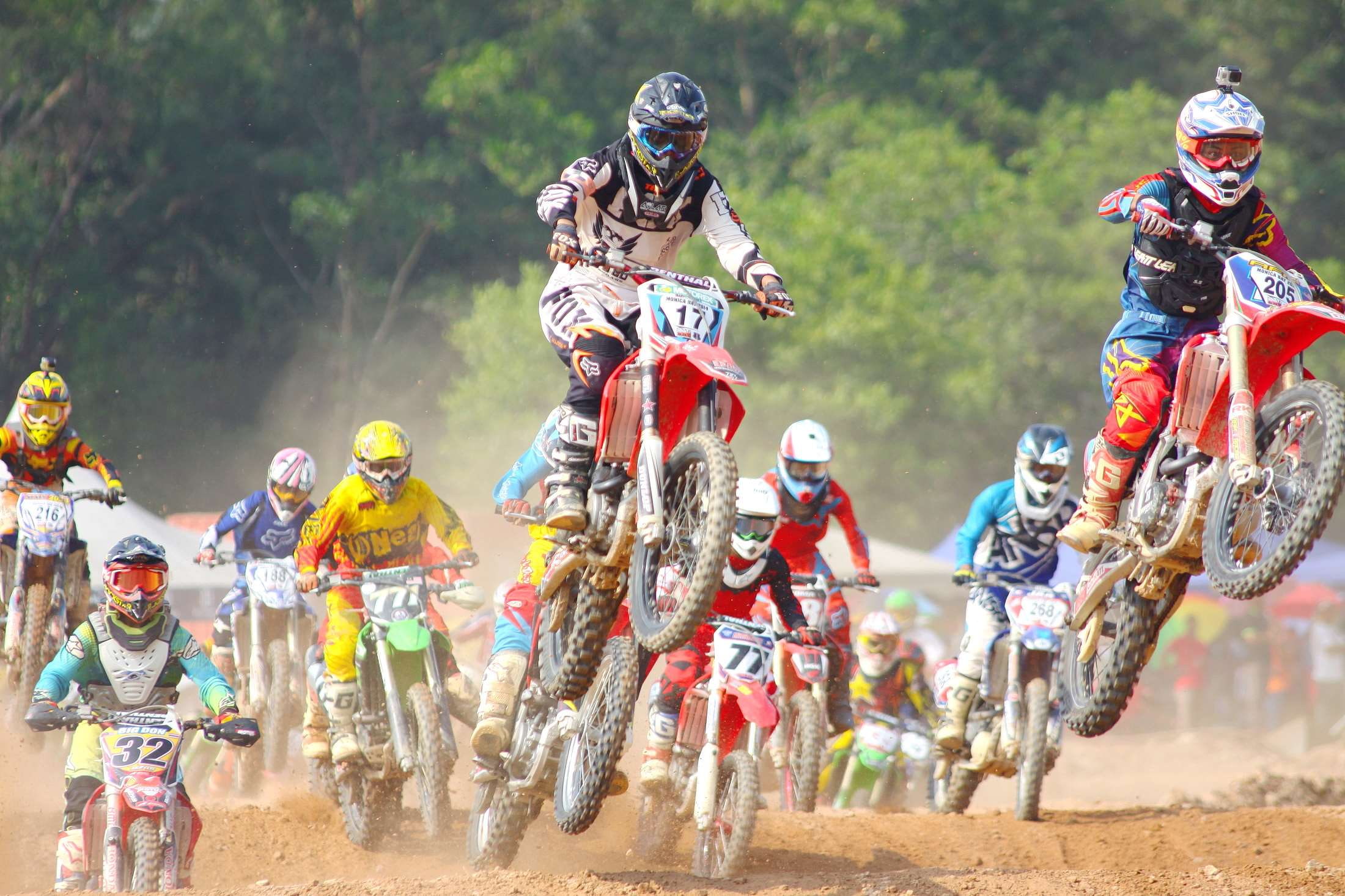 motocross, sports race, crowd, 1080P, man, track, helmet, riding, vehicle, soil, mud, sport, motorbike, action, challenge, racer, spectator, motorcycle, HD Wallpaper