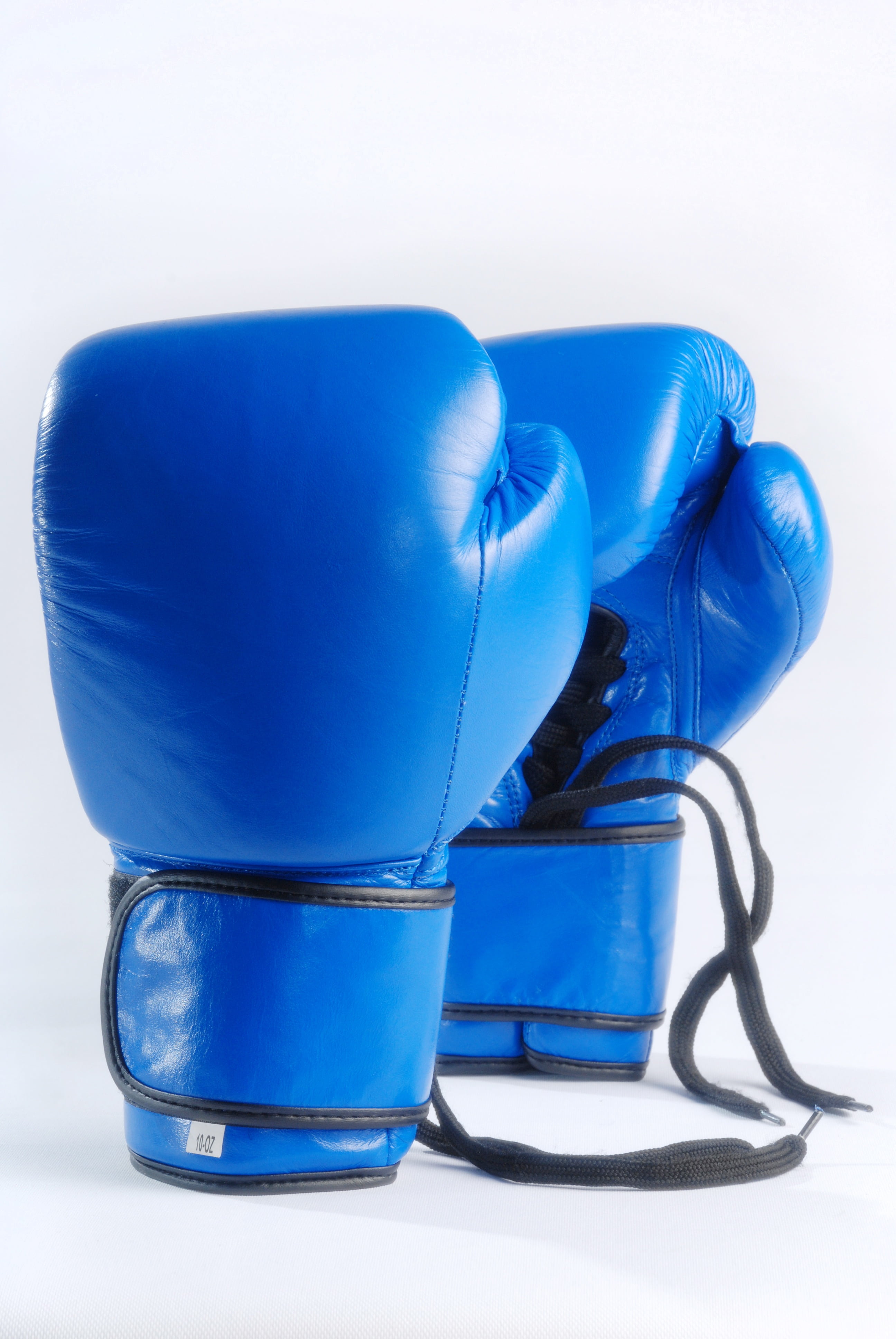 no People, aggression, close-up, punching, white background, cut out, glove, fight, confrontation, 4K, competition, studio shot, two objects, sport, white color, Phone HD Wallpaper
