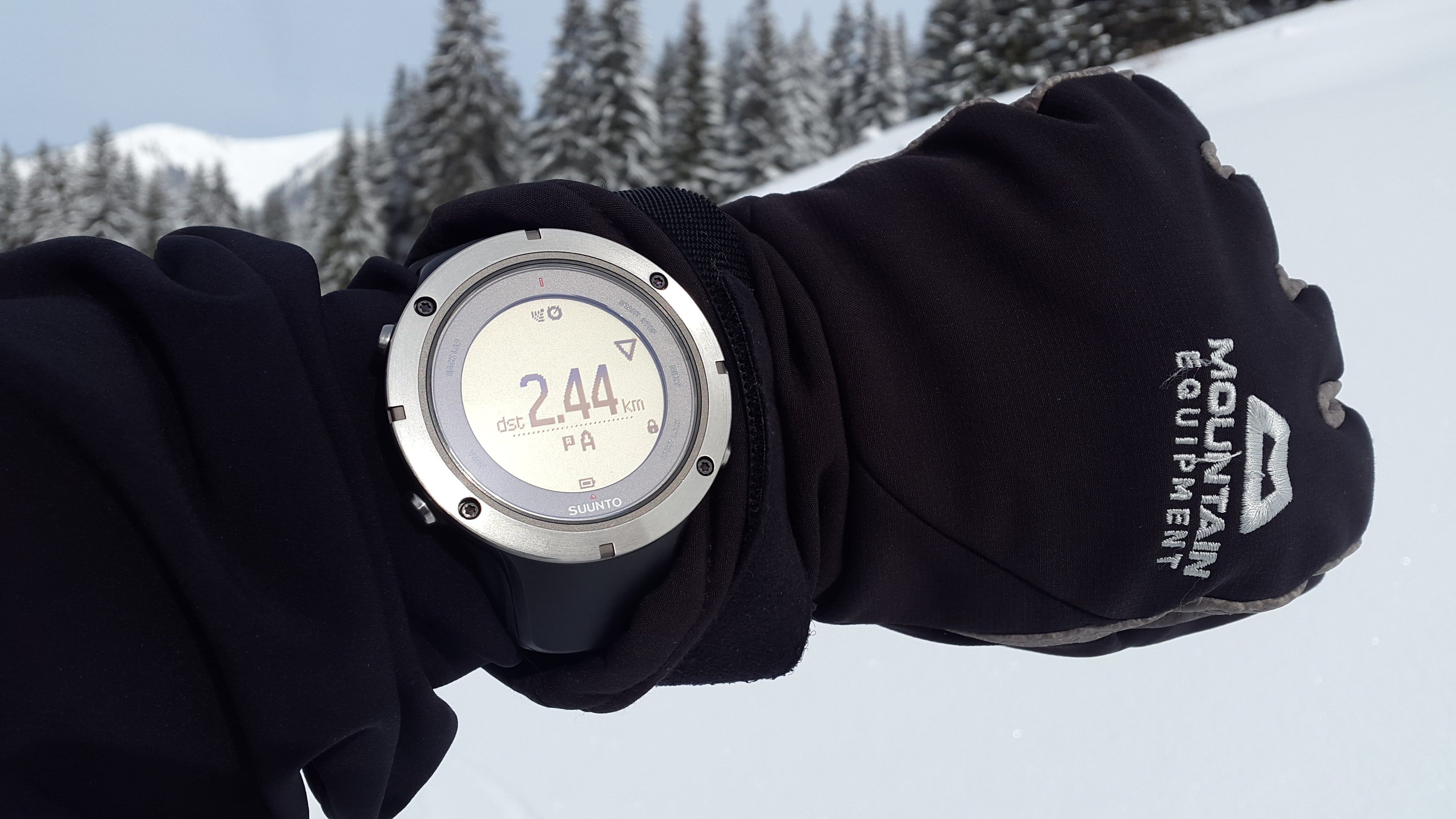 snow, sport, navi, clothing, poi, gps watch, away, cold temperature, mountain, outdoors, sky, glove, grey, number, scenics - nature, day, gps, displaying, HD Wallpaper