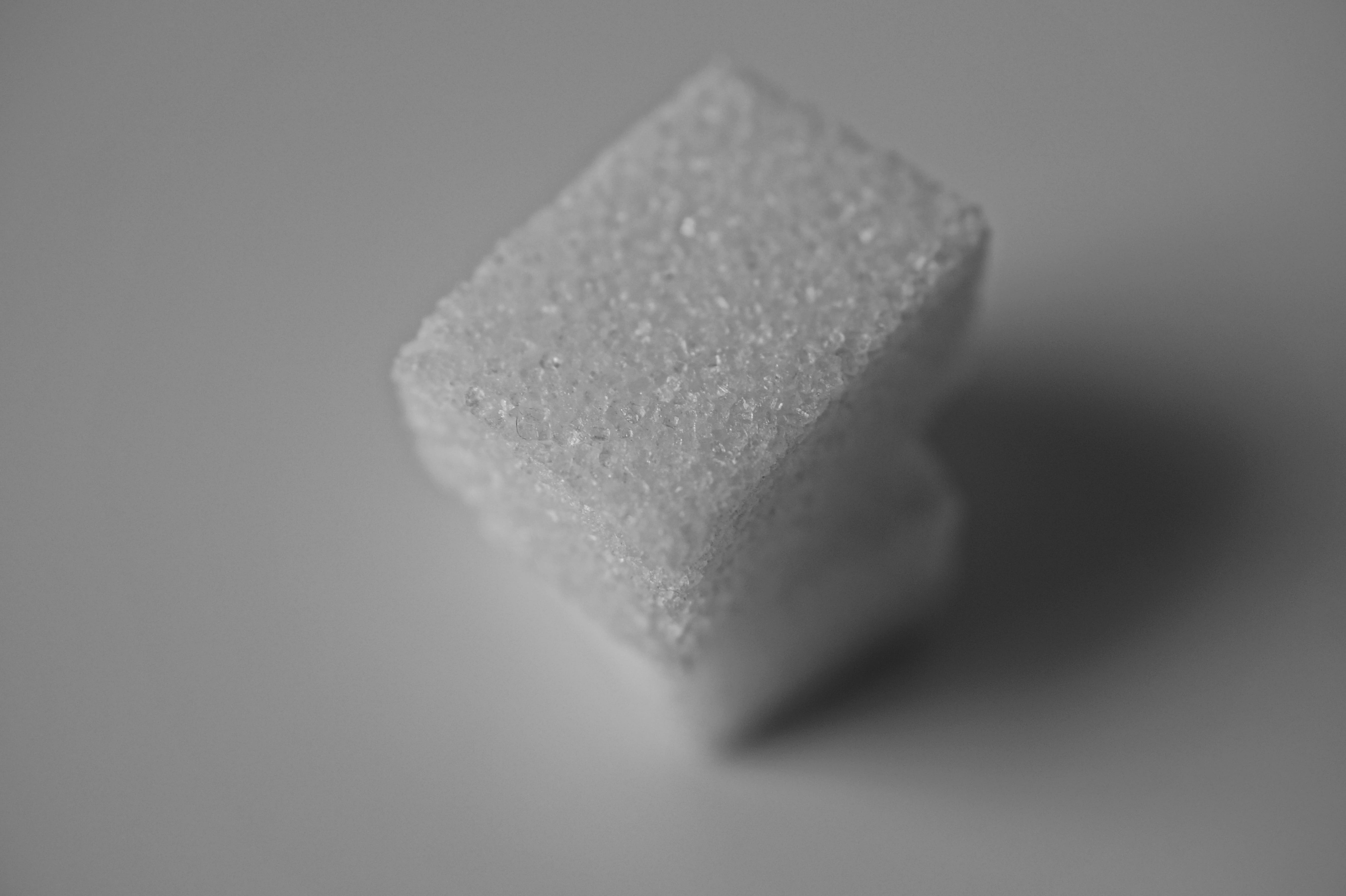 blur, single object, teabag, purity, no people, geology, monochrome, candy, shadow, water, drop, close-up, closeup, Sugar, shape, Cubes, wet, black background, HD Wallpaper