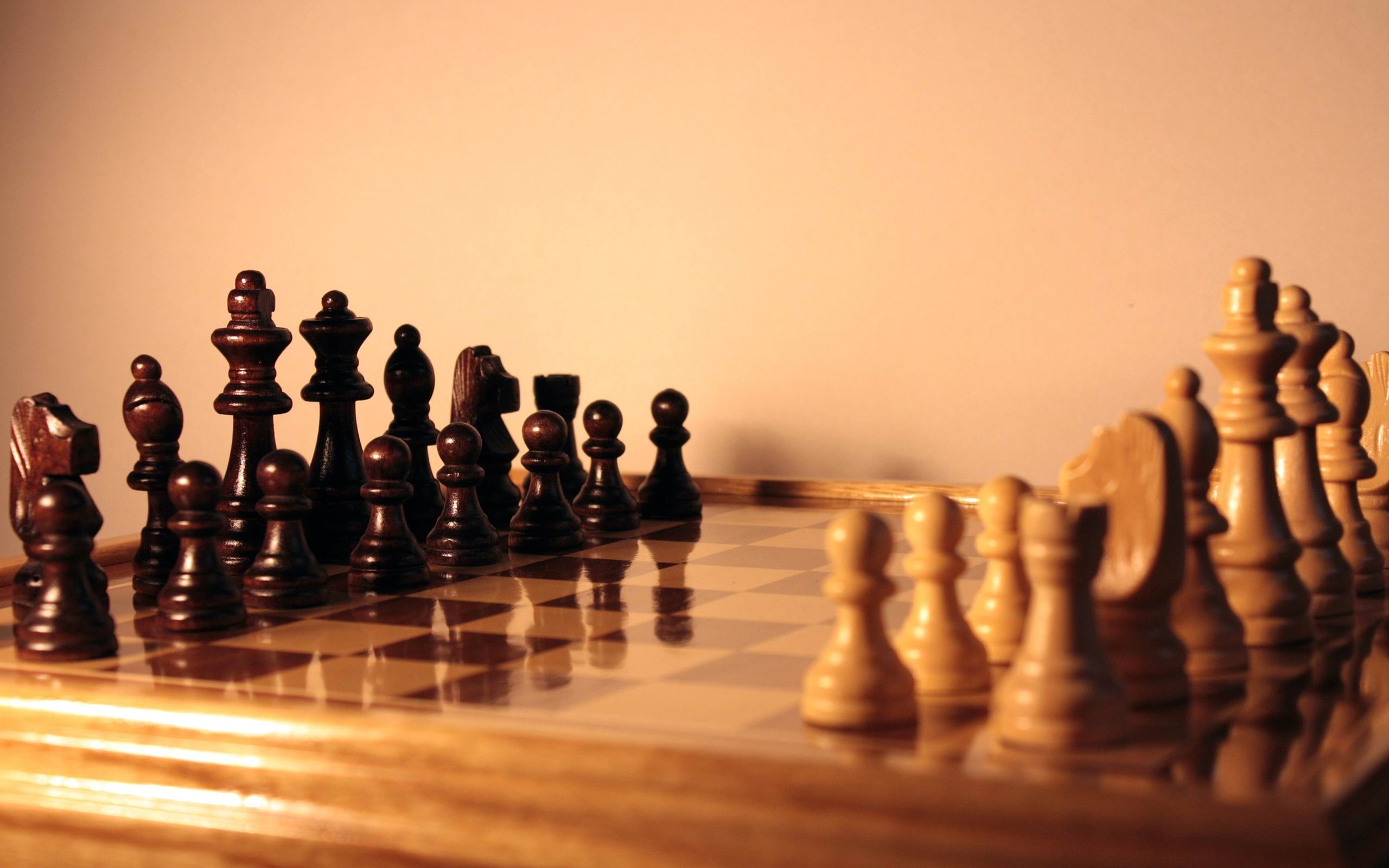chess piece, board, board game, 2K, indoors, skill, hd, relaxation, widescreen, no people, brown, set, still life, knight - chess piece, competition, HD Wallpaper