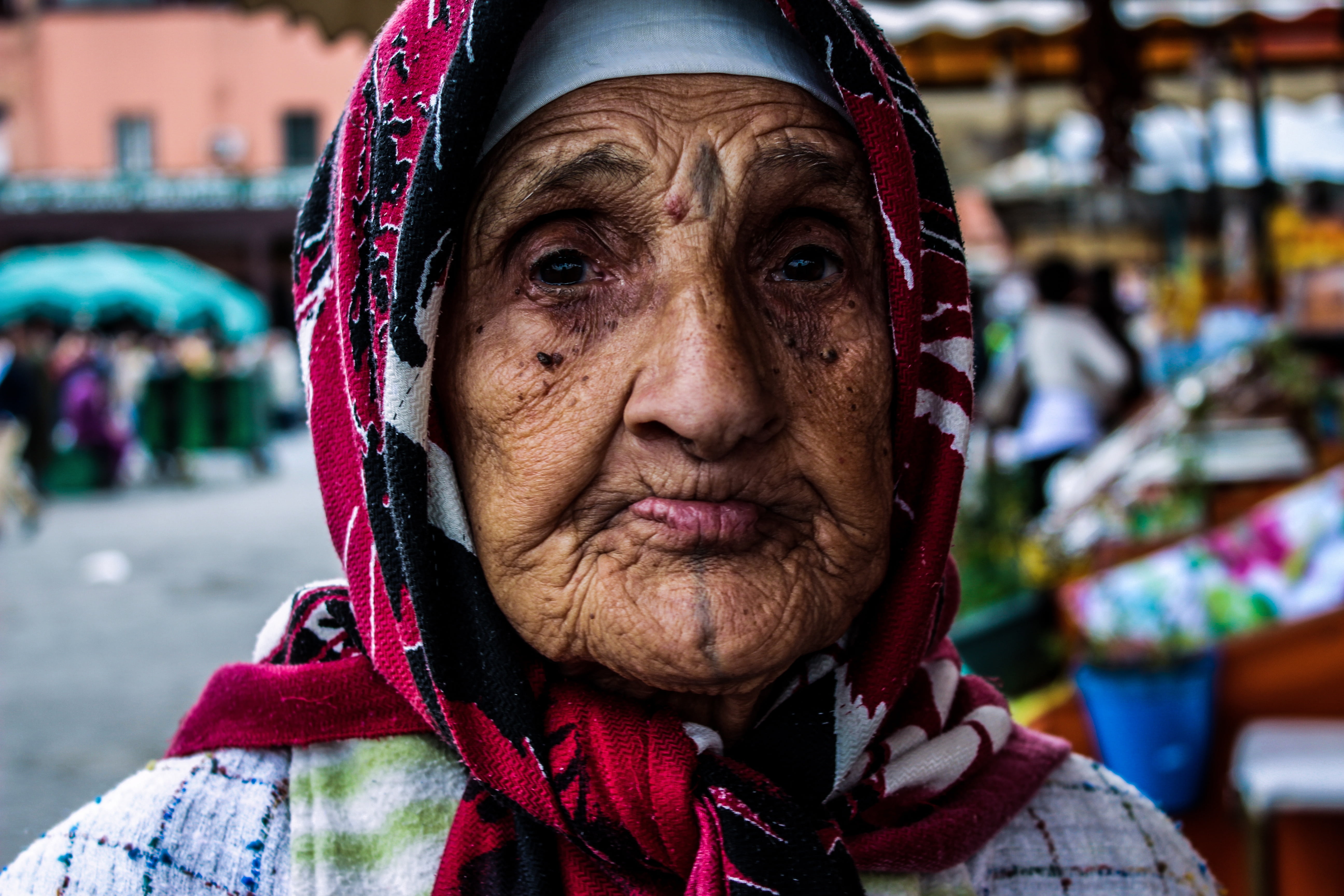 lifestyles, close-up, mature men, headscarf, social issues, pink, human face, looking at camera, one person, morocco, scarf, arabic, culture, real people, HD Wallpaper
